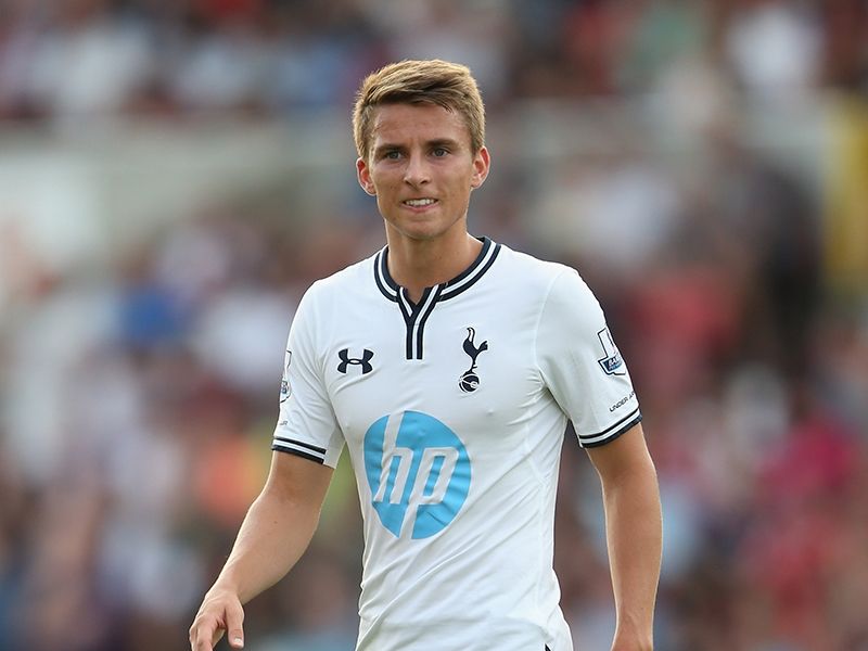 Tom Carroll of Tottenham Hotspur