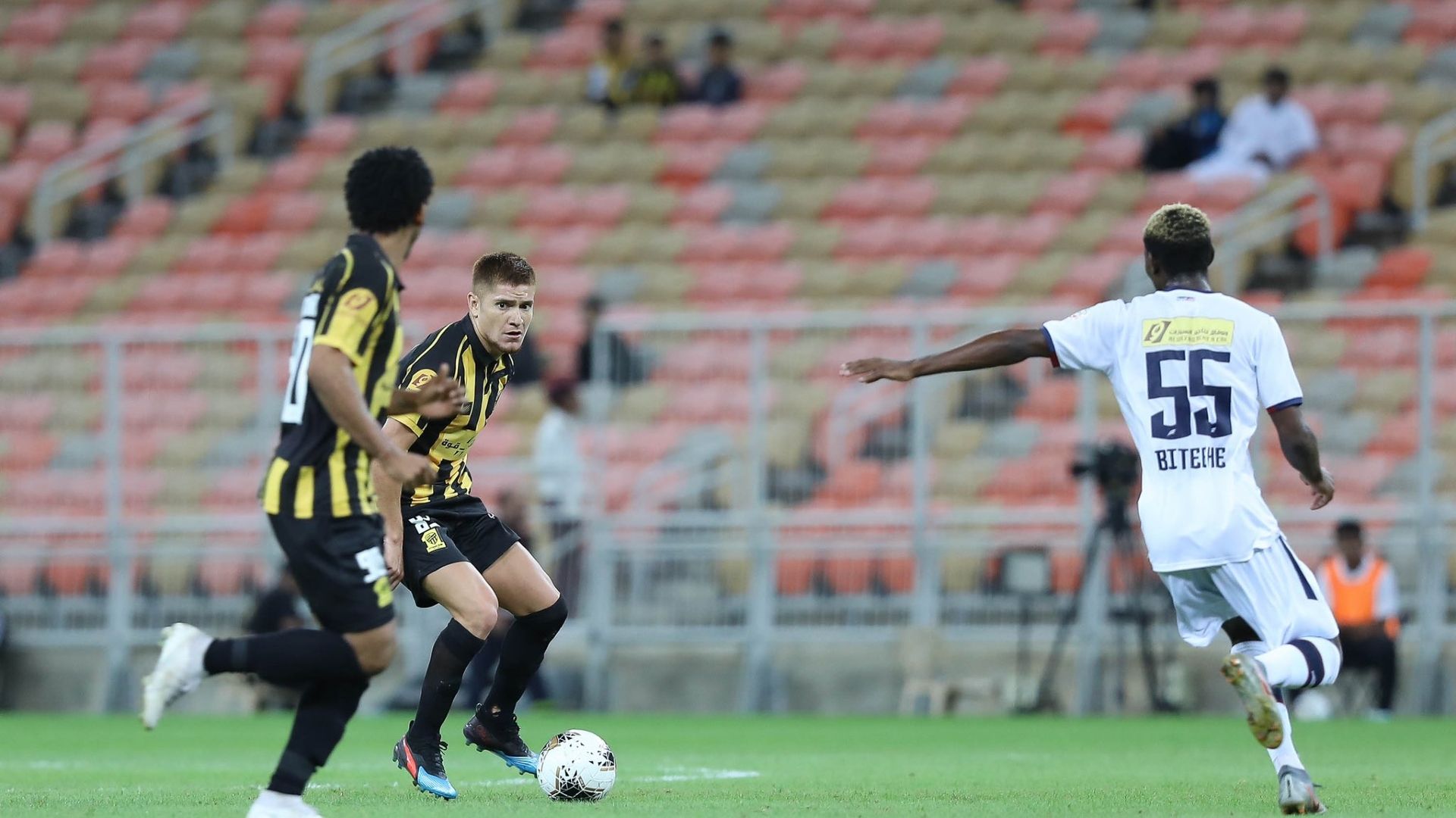 الاتحاد - العدالة - ليوناردو جيل