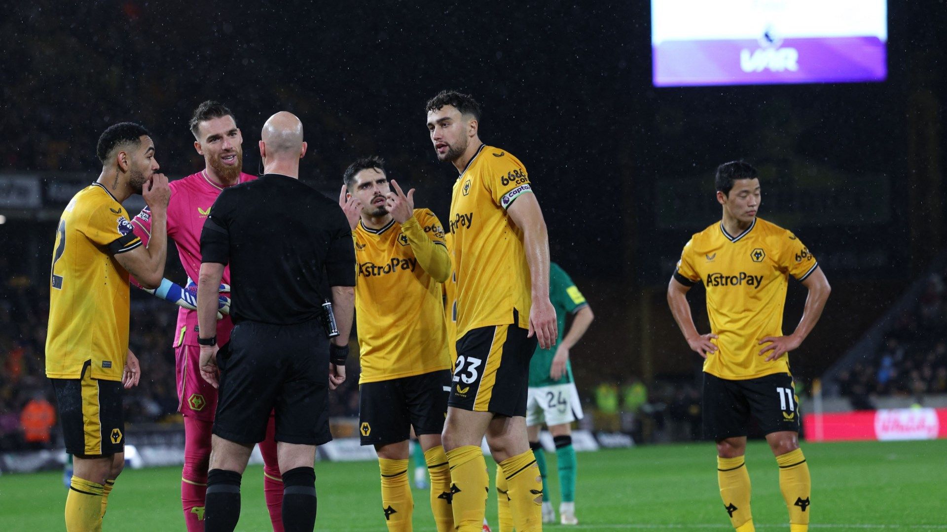 Wolves - Newcastle Premier League