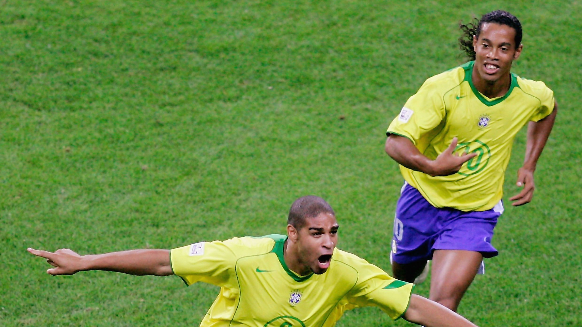Ronaldinho Gaucho Adriano Brasil 07042016