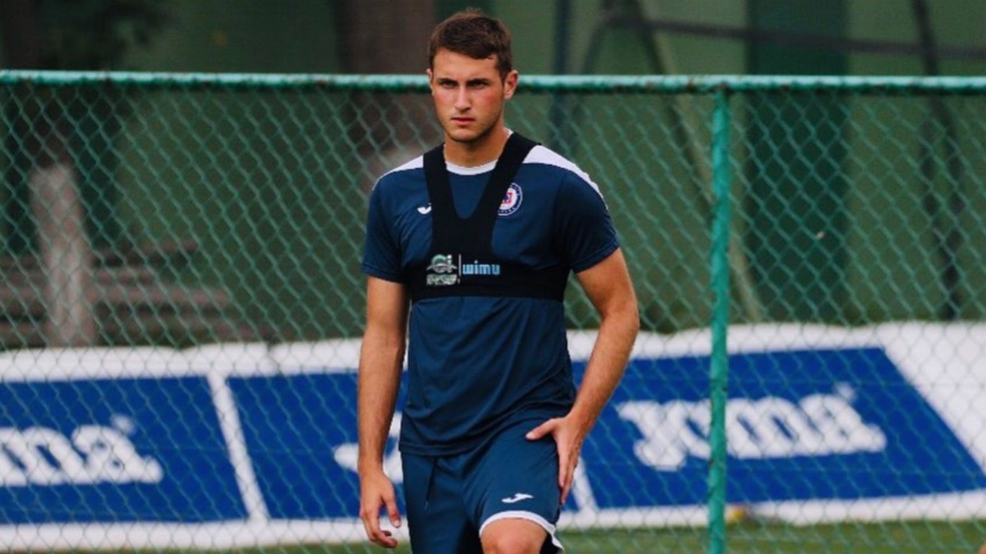 Santiago Giménez Cruz Azul 030719