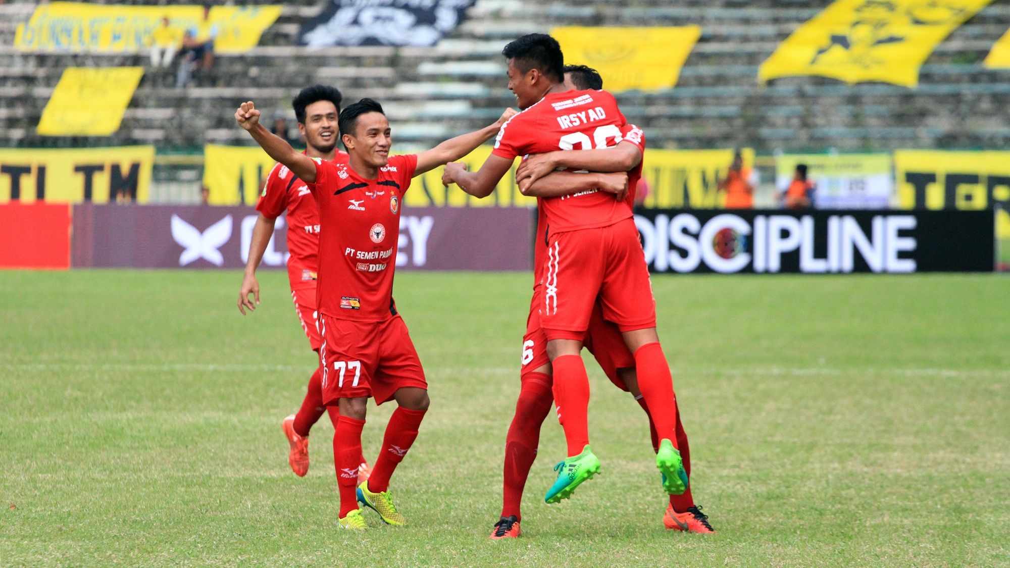 Selebrasi Semen Padang