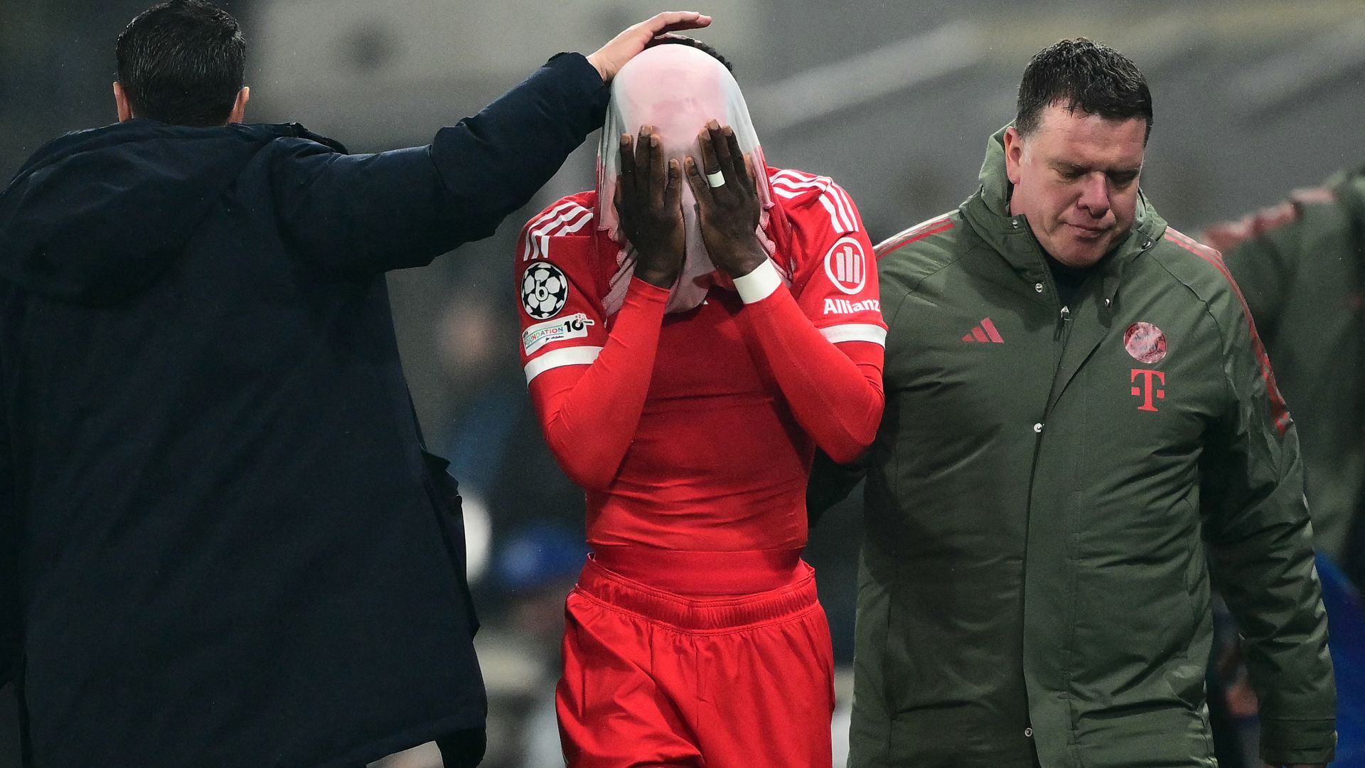 Davies Atalanta Bayern