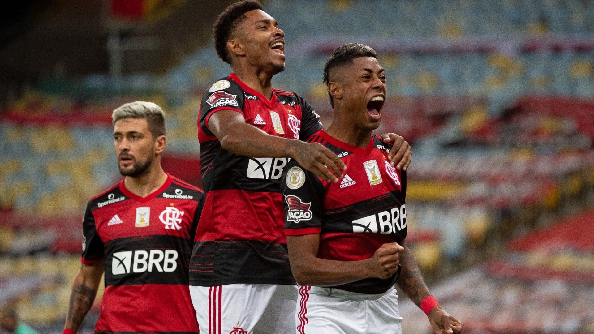 Bruno Henrique Vitinho Flamengo Coritiba Brasileirão 21 11 2020