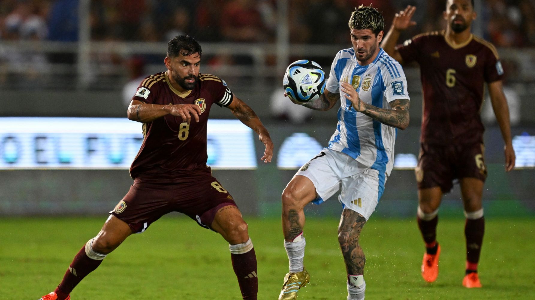 Rodrigo De Paul Argentina 2024-25
