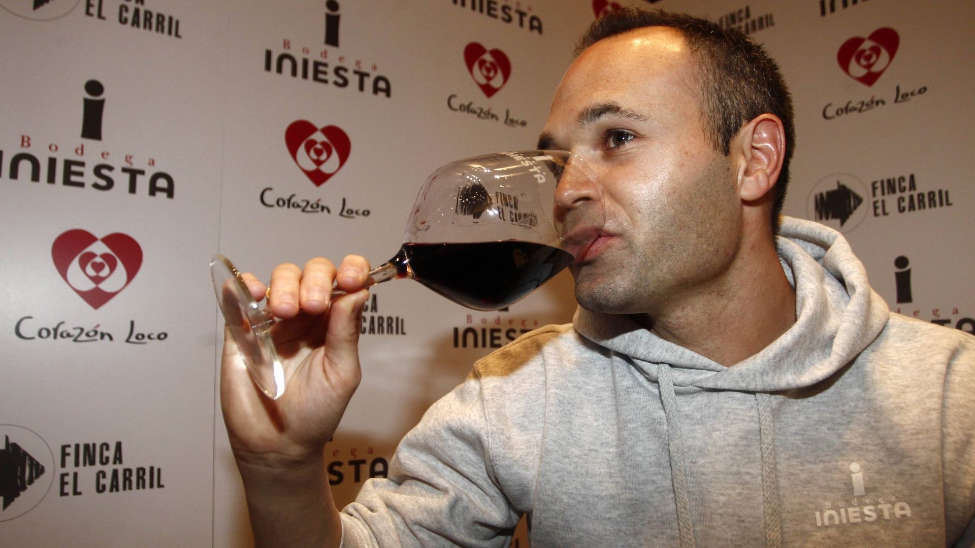ONLY GERMANY Andres Iniesta wine