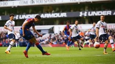 HD Martin Kelly Tottenham Crystal Palace 21022016