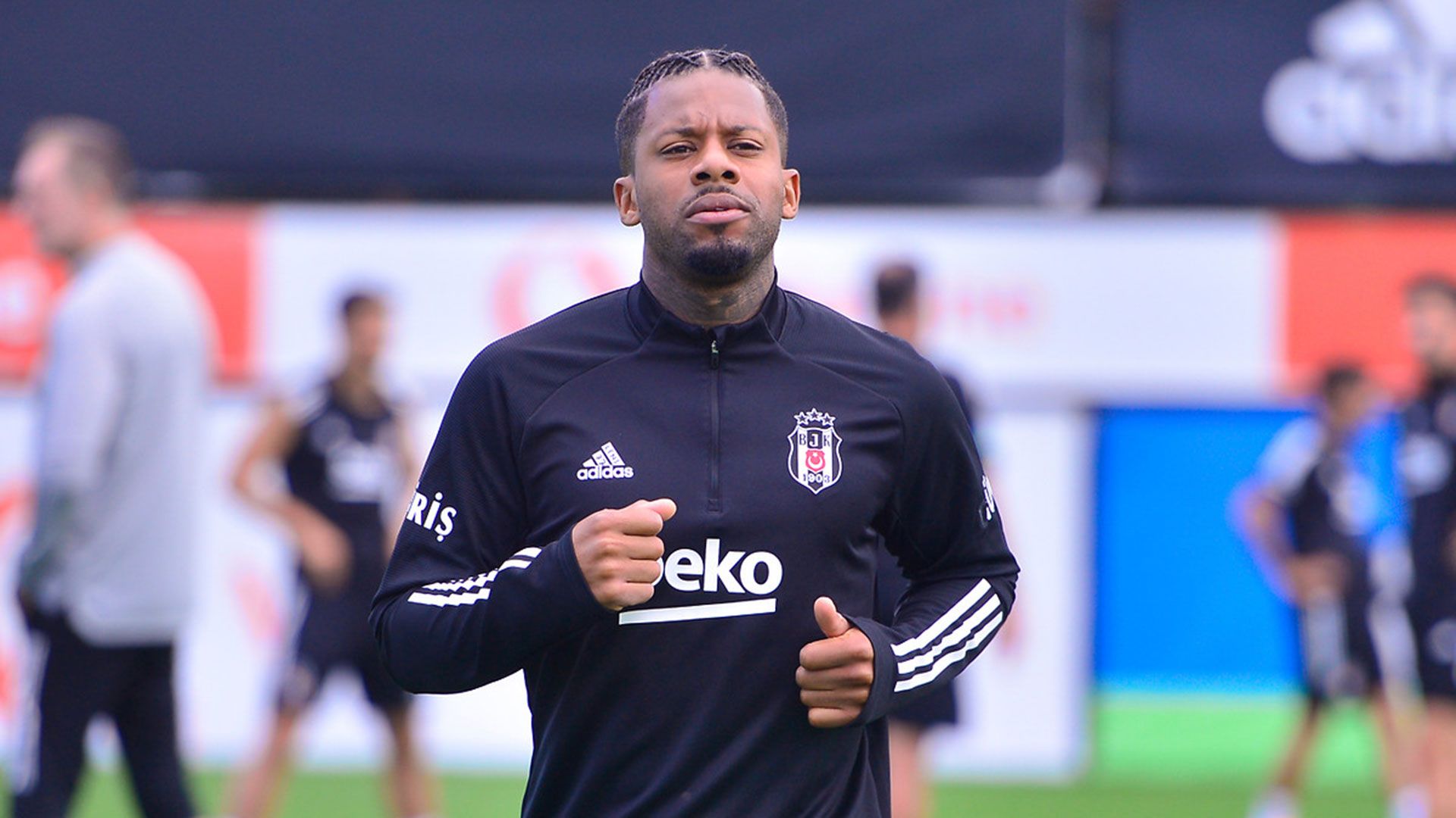 Jeremain Lens Besiktas Training 10130202