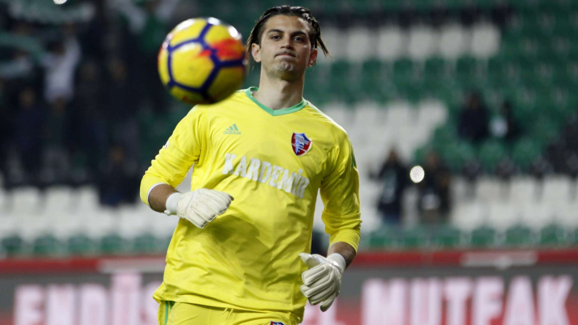 Caglar Sahin Akbaba Karabukspor