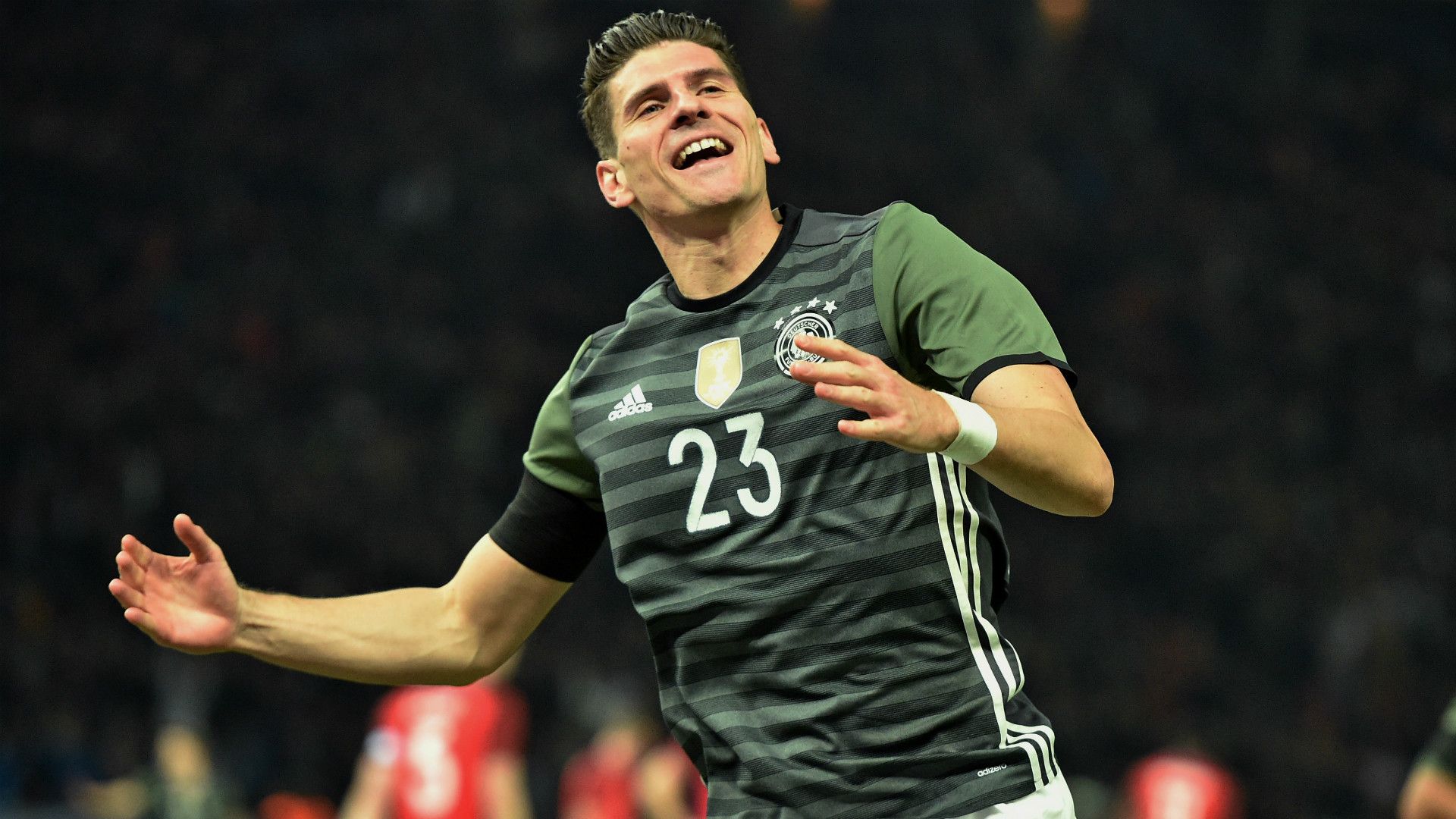 MARIO GOMEZ
