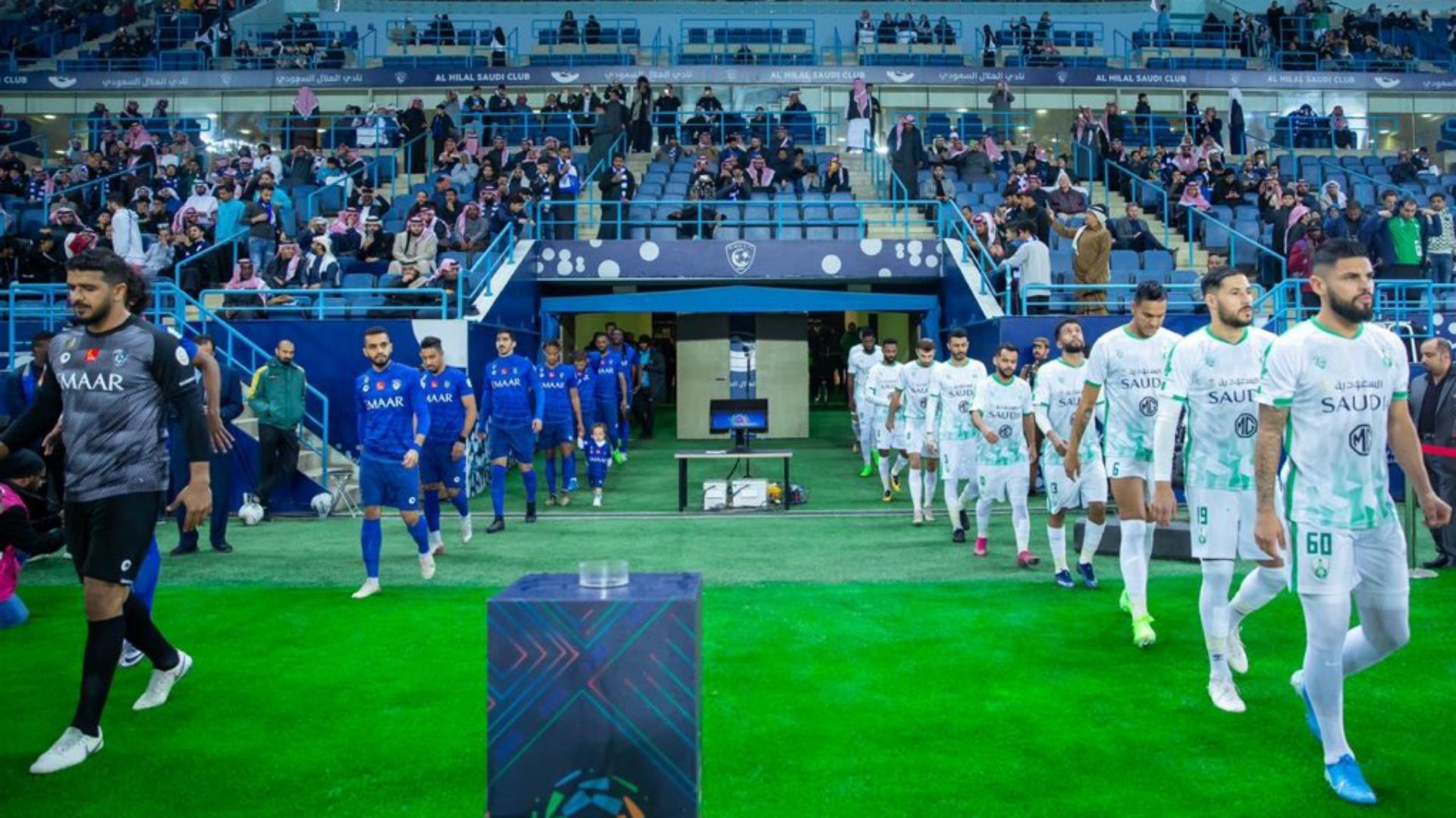 الهلال الأهلي الدوري السعودي