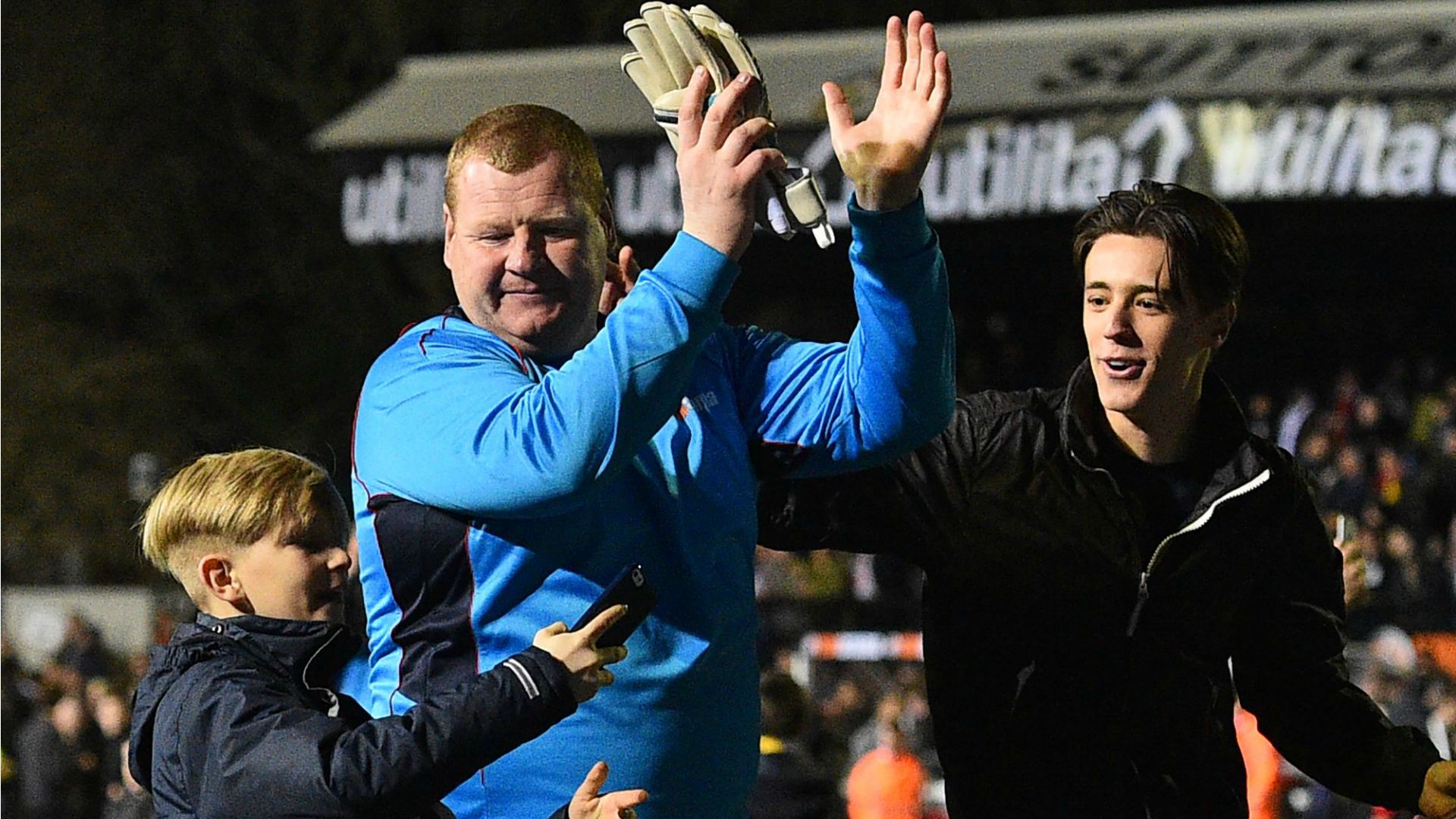 Wayne Shaw portiere Sutton