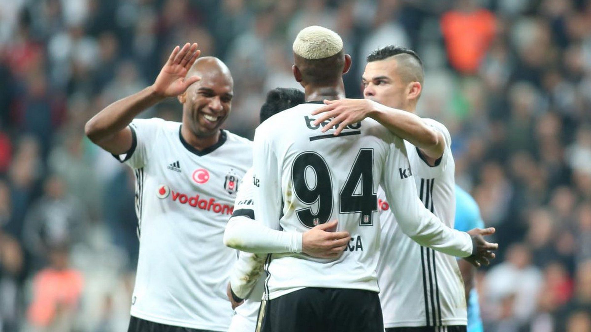 Anderson Talisca Ryan Babel Pepe Besiktas 12172017