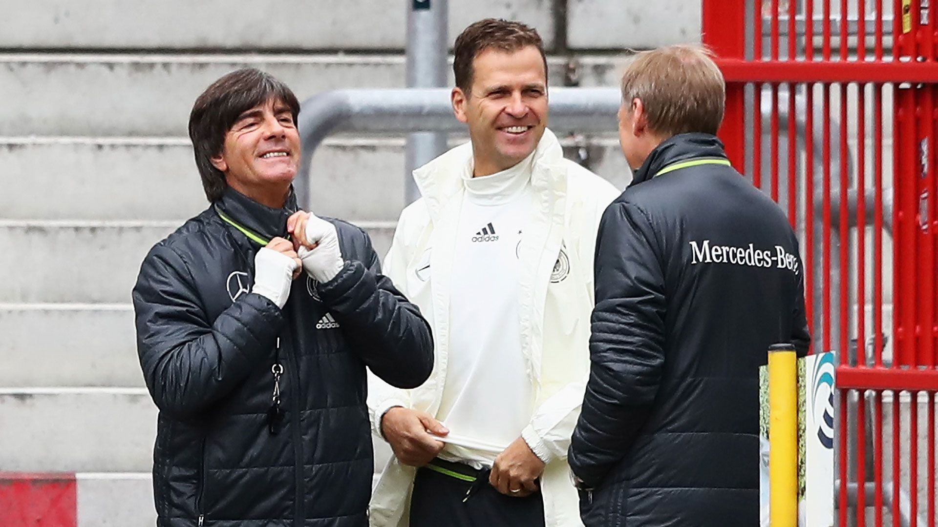 Joachim Löw Oliver Bierhoff DFB-Team WM-Qualifikation 06102016