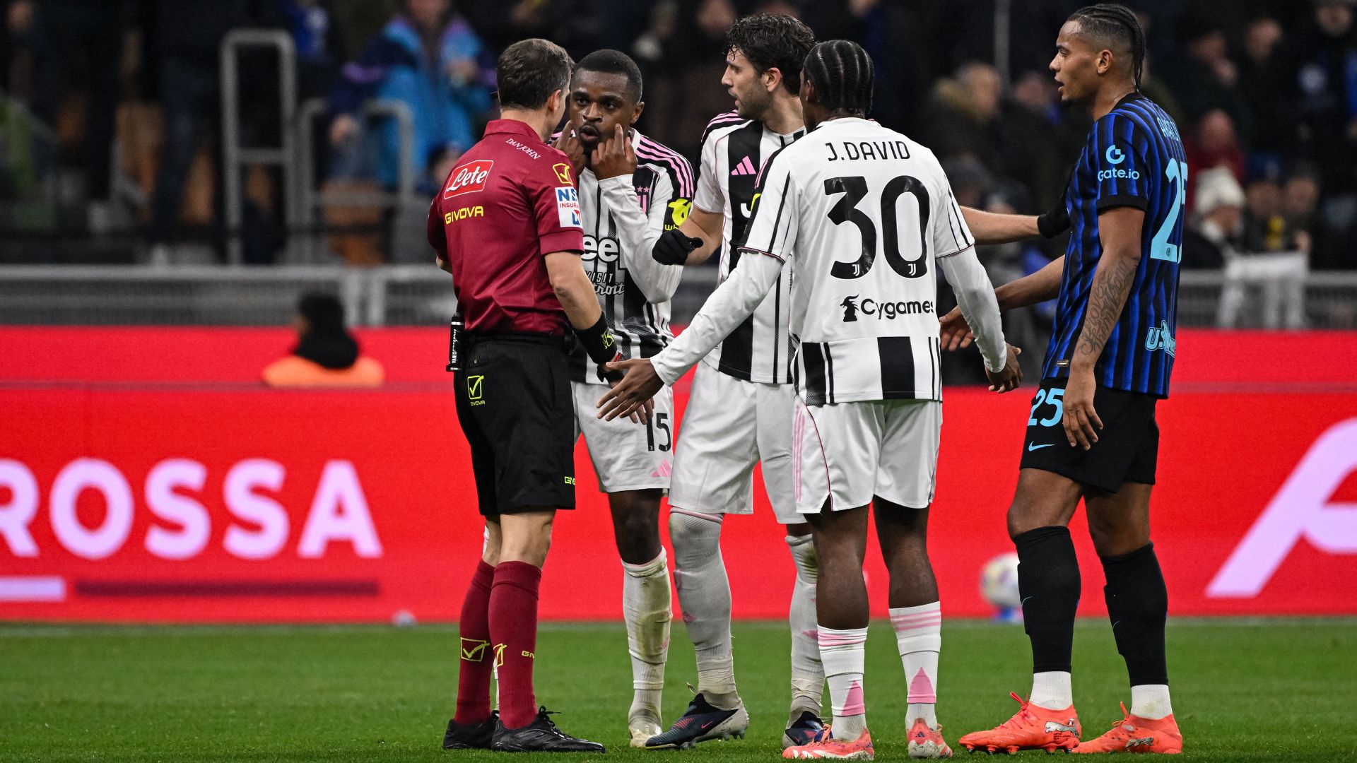 Kalulu espulso Inter Juventus