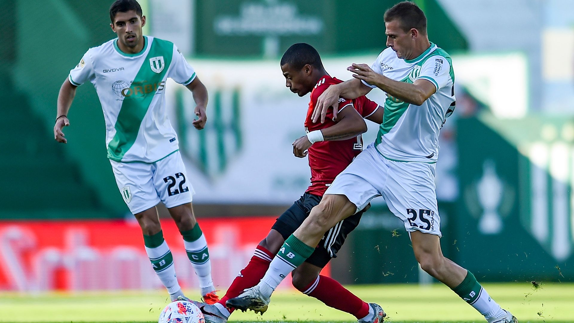 Nicolas De la Cruz Alejandro Cabrera Banfield River Copa Liga Profesional 02052021