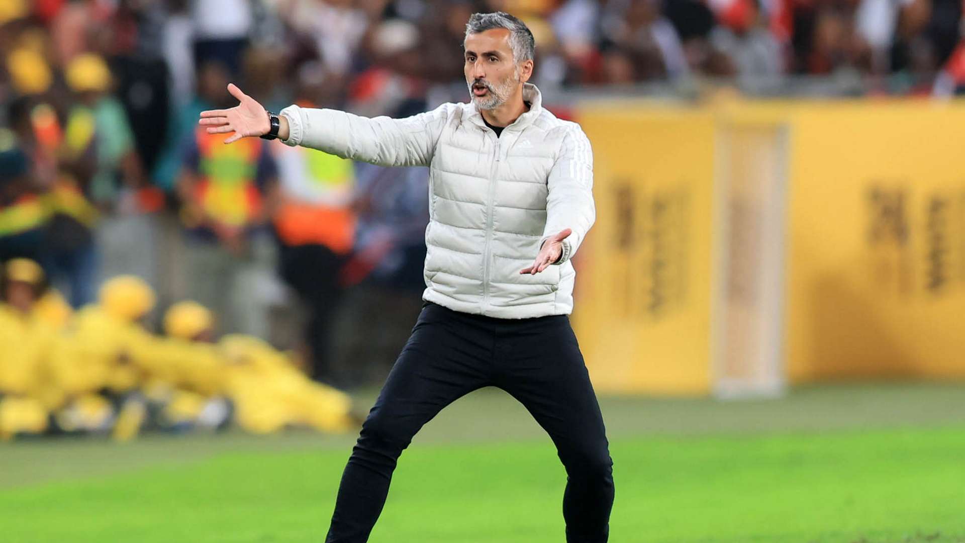 Orlando Pirates coach Jose Riveiro laments 'complicated' fixture schedule after surprise Carling Knockout Cup exit - 'It will sound like an excuse' | Goal.com South Africa