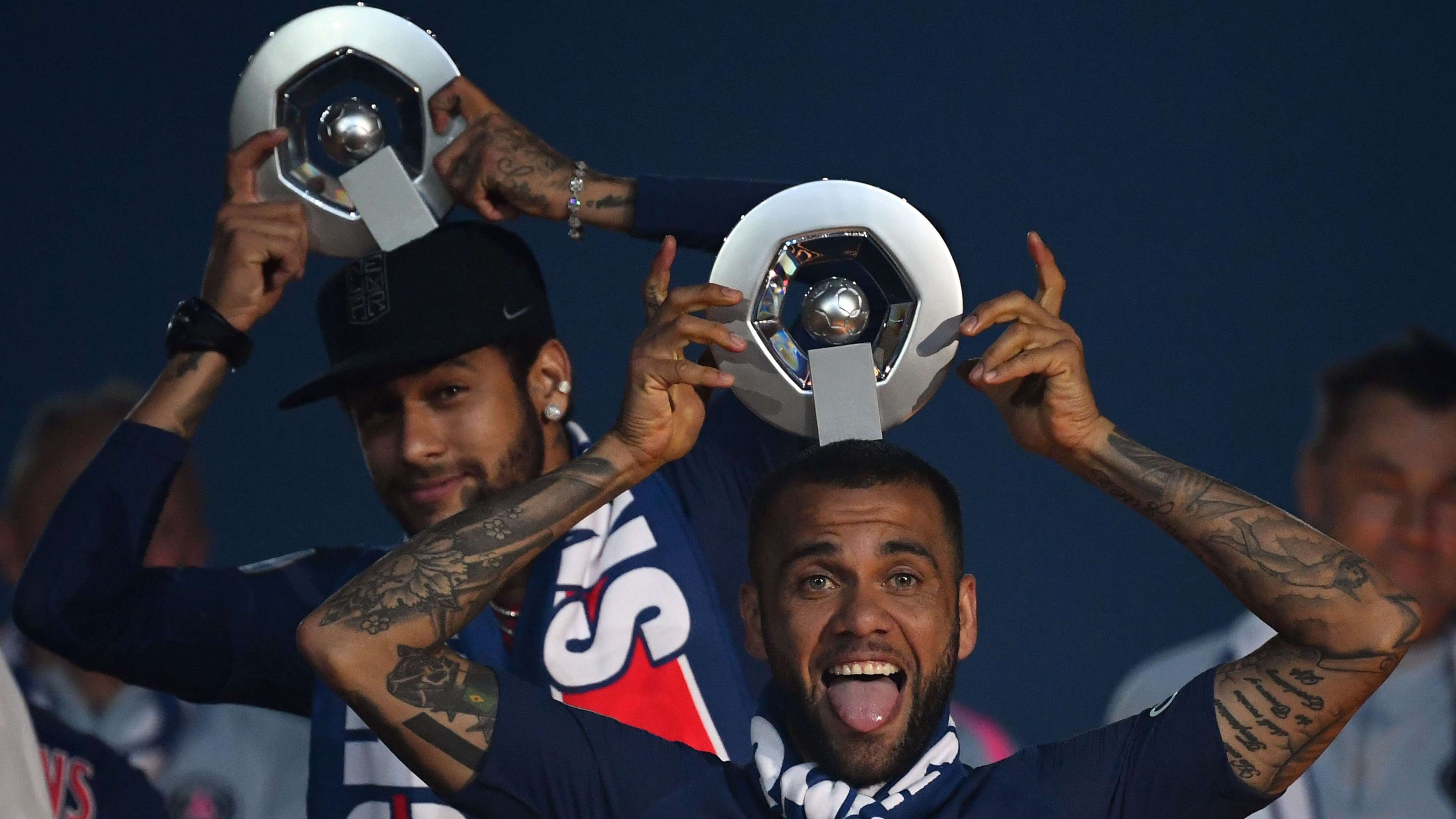Daniel Alves Neymar PSG
