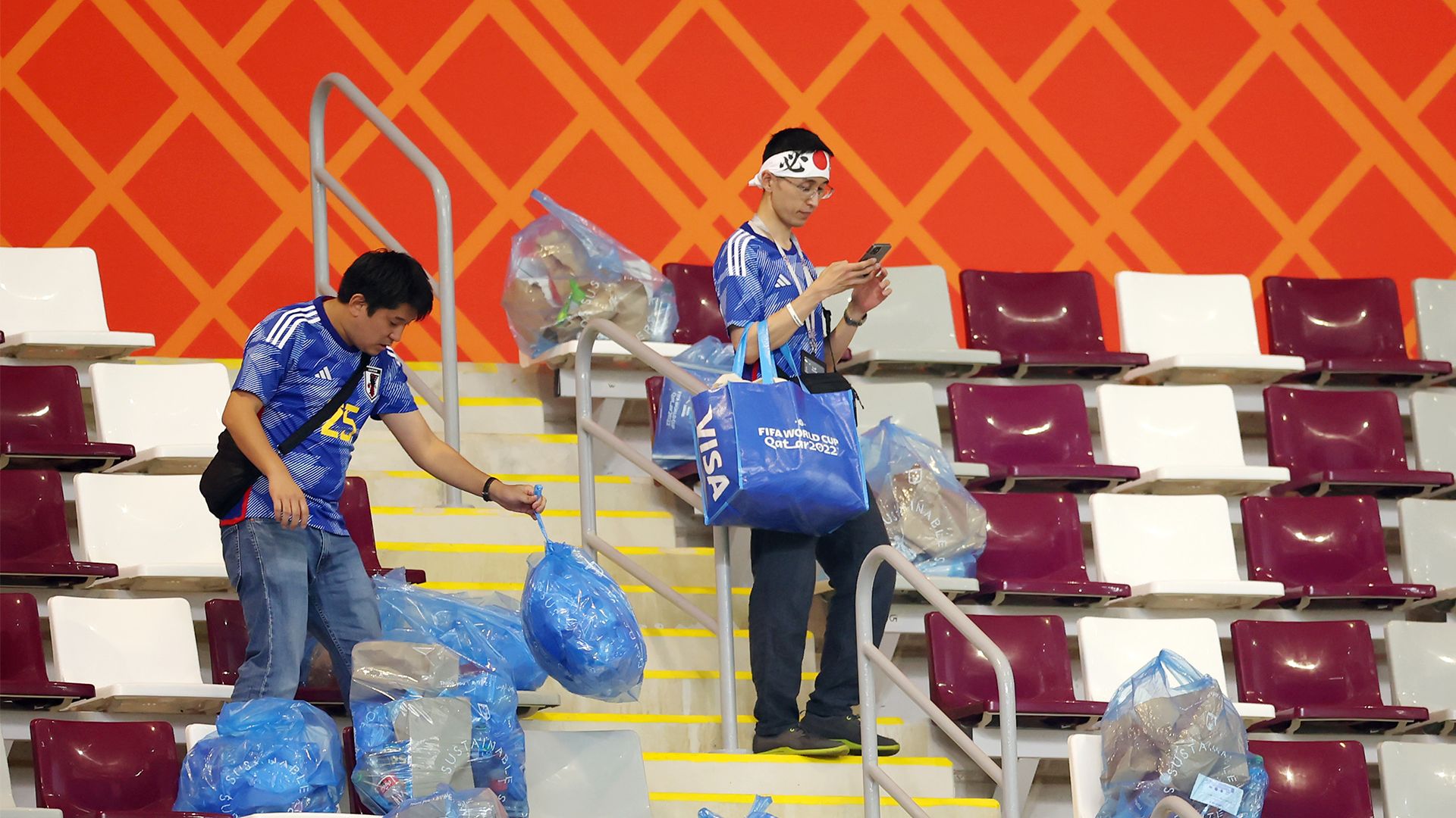 Japan fan Qatar 2