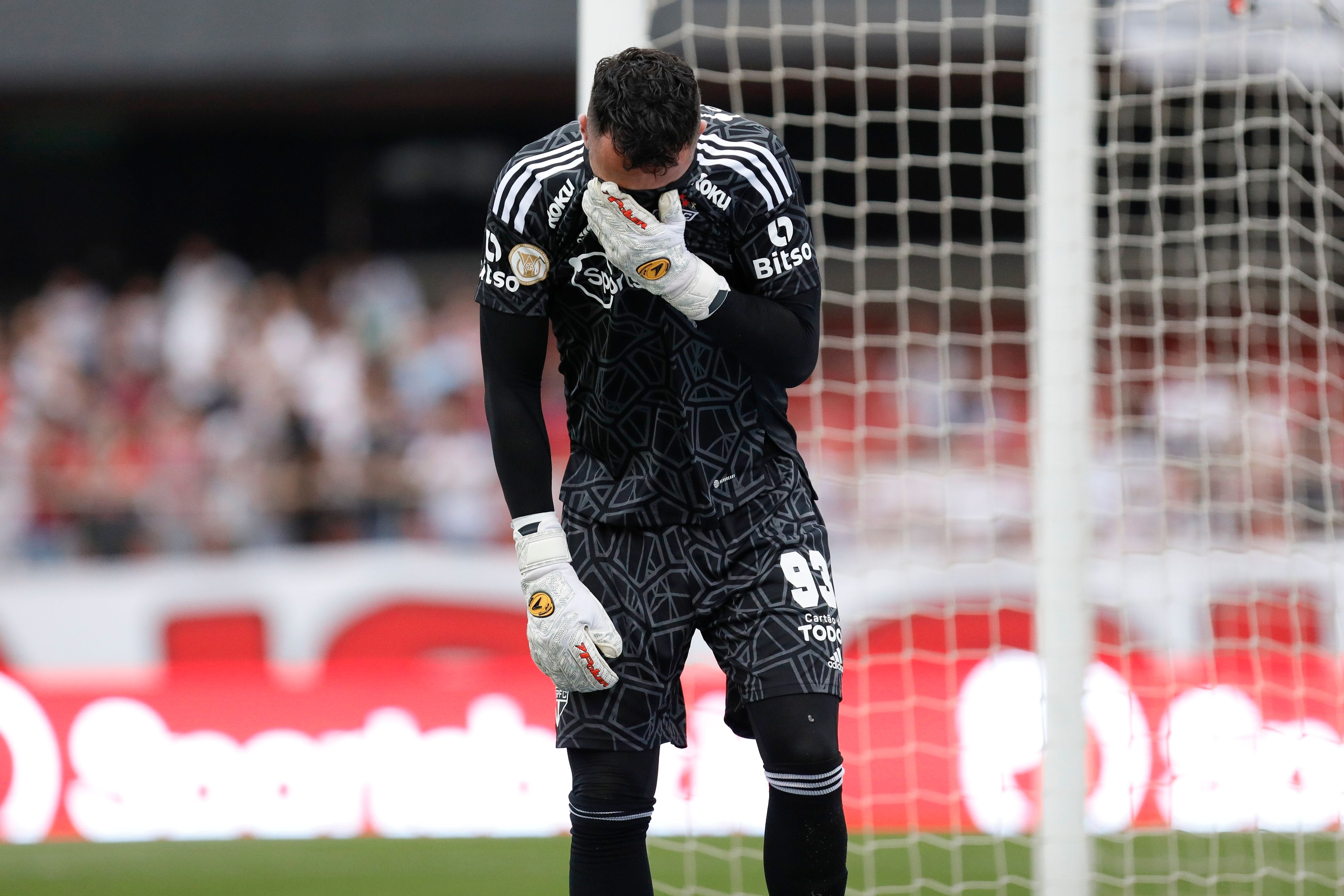 Jandrei sofre lesão, São Paulo x Fluminense, Brasileirão, 17072022