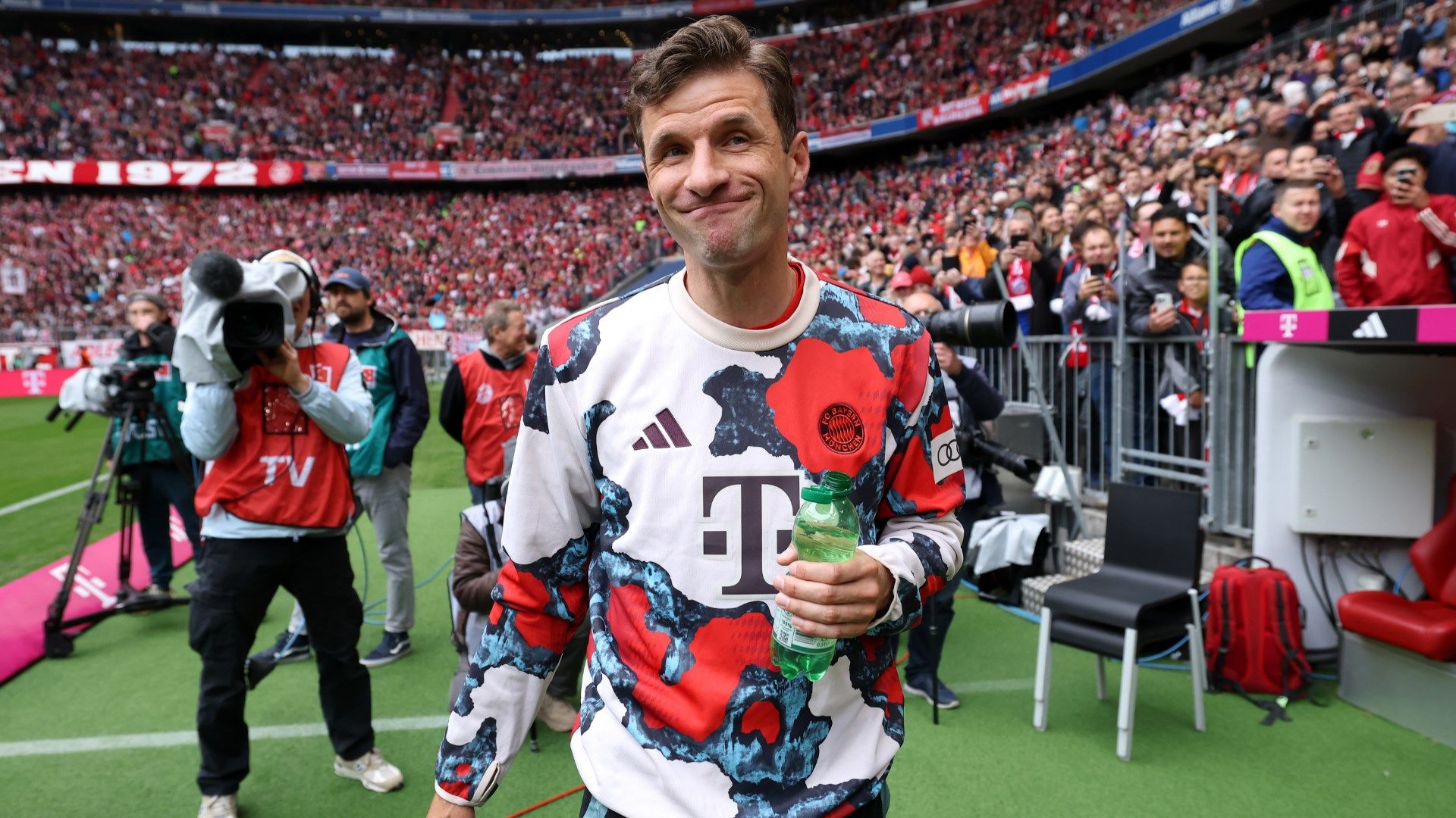 "Da wird dann wieder ein neues Fass aufgemacht": Thomas Müller erreicht einen Meilenstein und gibt sich unbeeindruckt