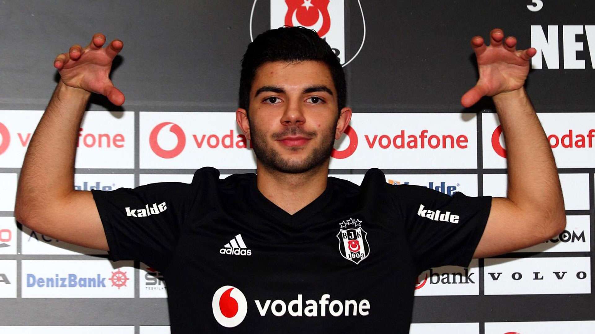 Muhayer Oktay Besiktas
