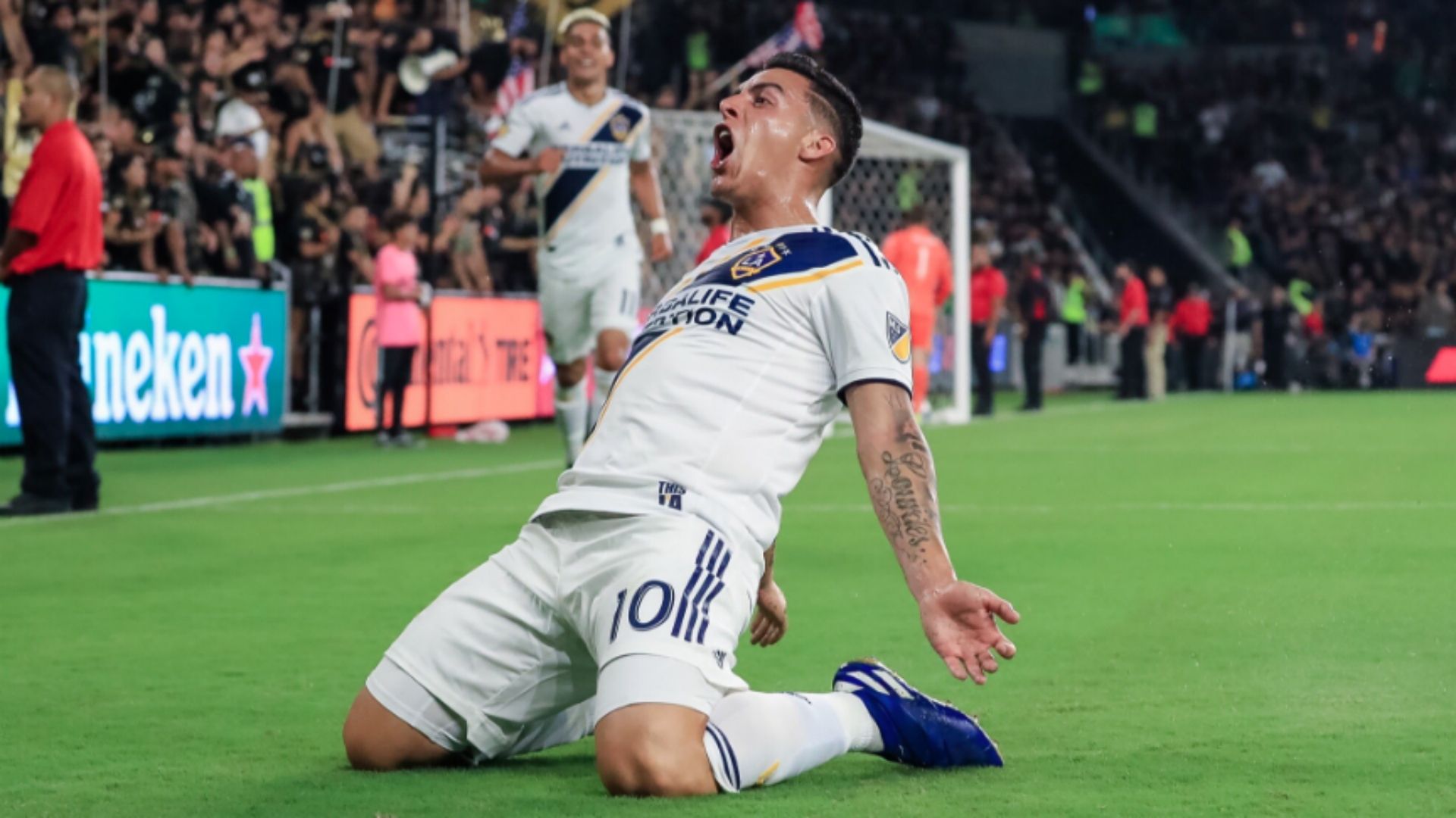 LA Galaxy Cristian Pavón
