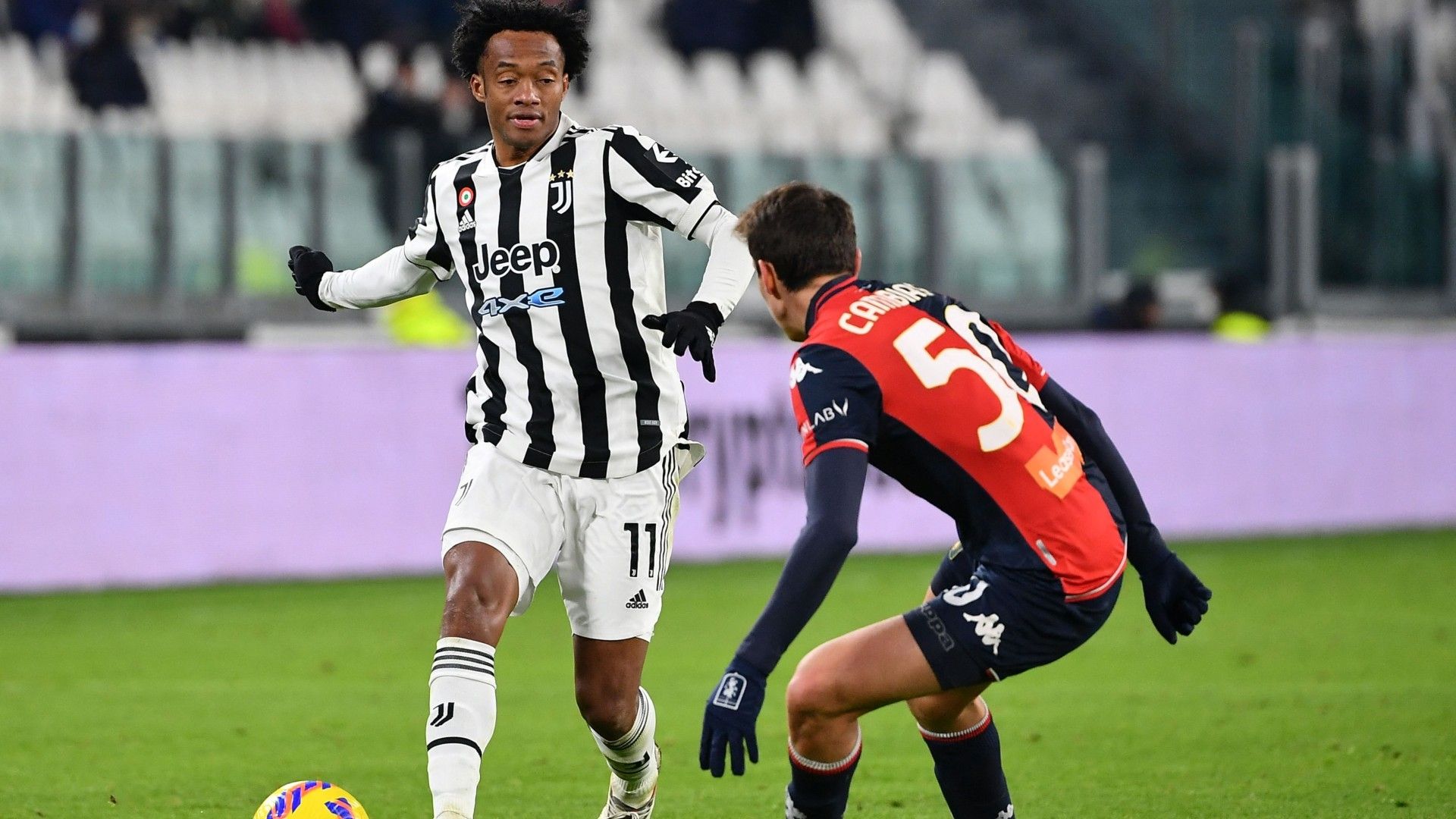 Cuadrado Cambiaso Juventus Genoa Serie A