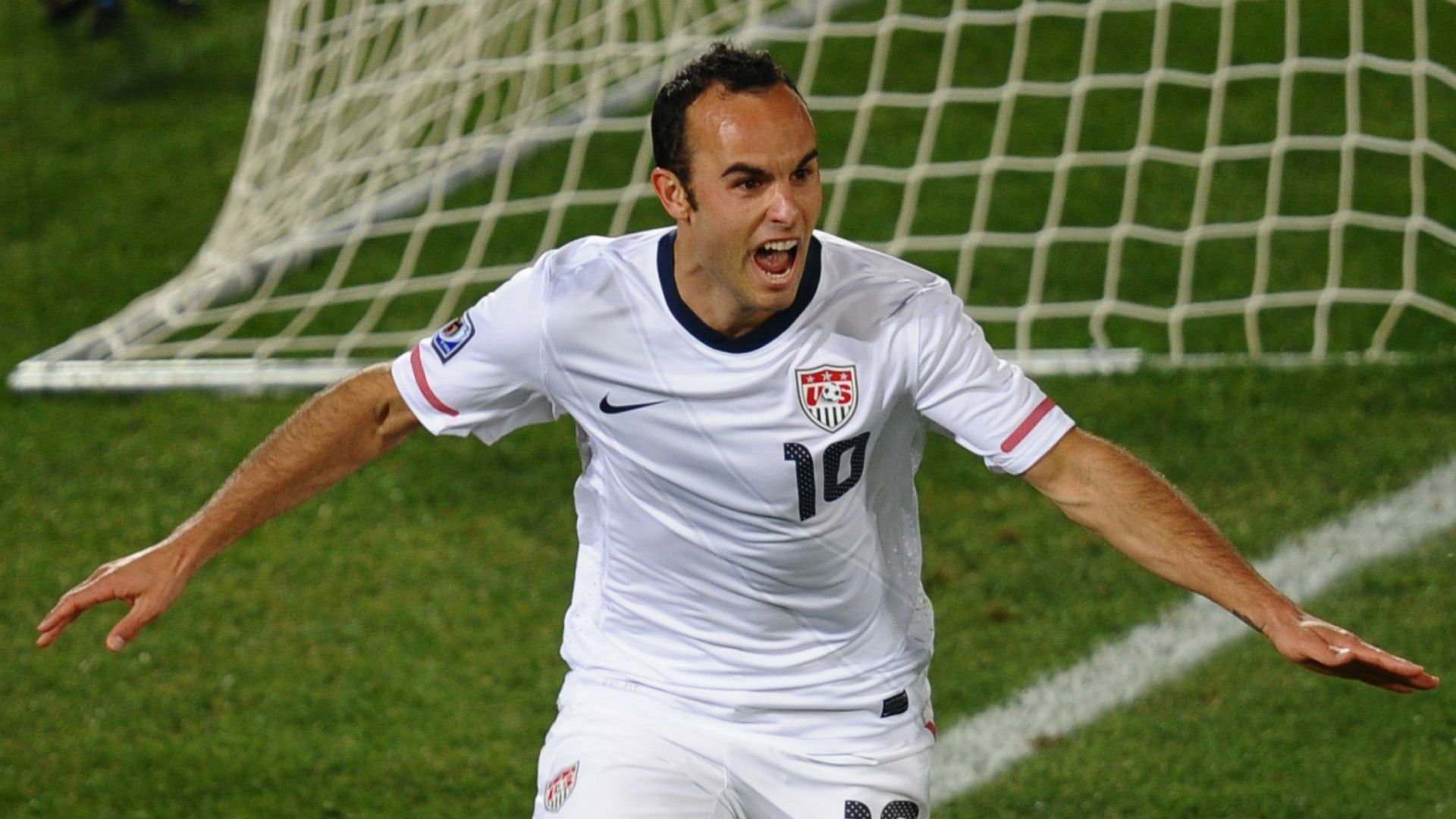 Landon Donovan to Leon Twitter reacts to the former U.S. international playing in Liga MX Goal US