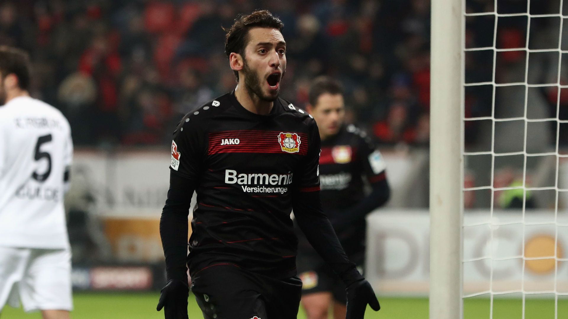 Hakan Calhanoglu