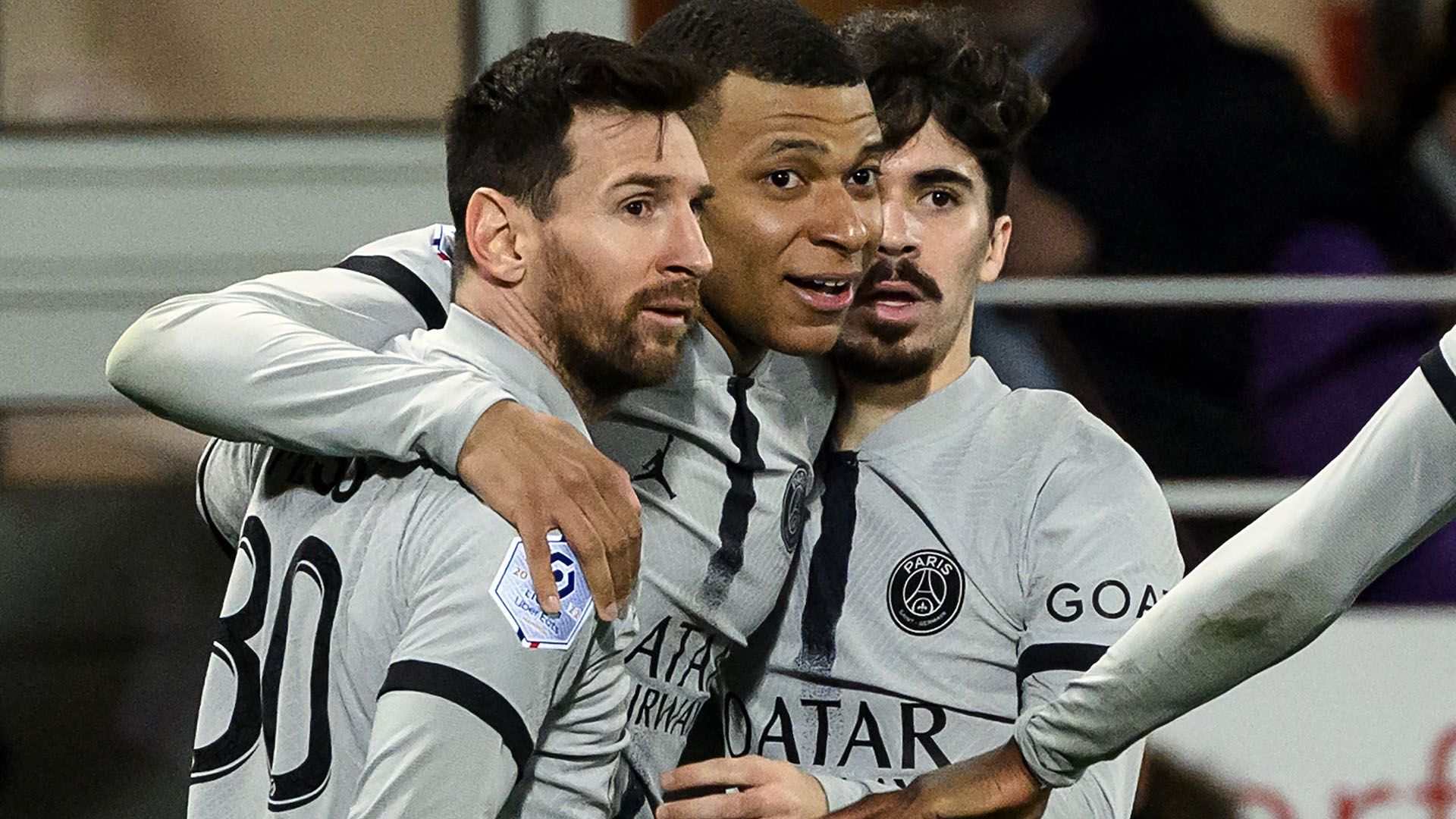 Kylian Mbappe celebrate winner PSG Brest 2022-23