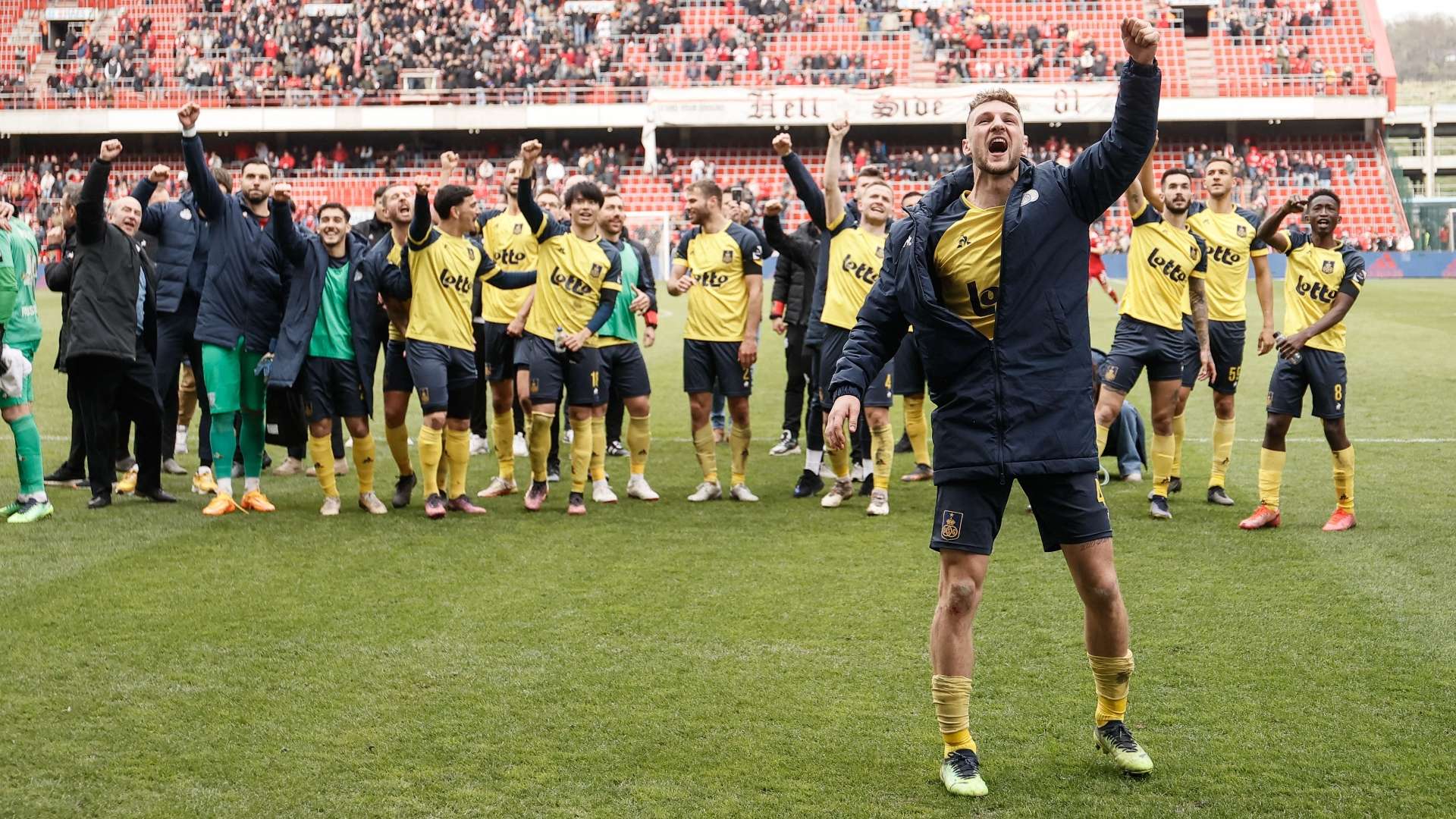 St. Gilloise celebrating