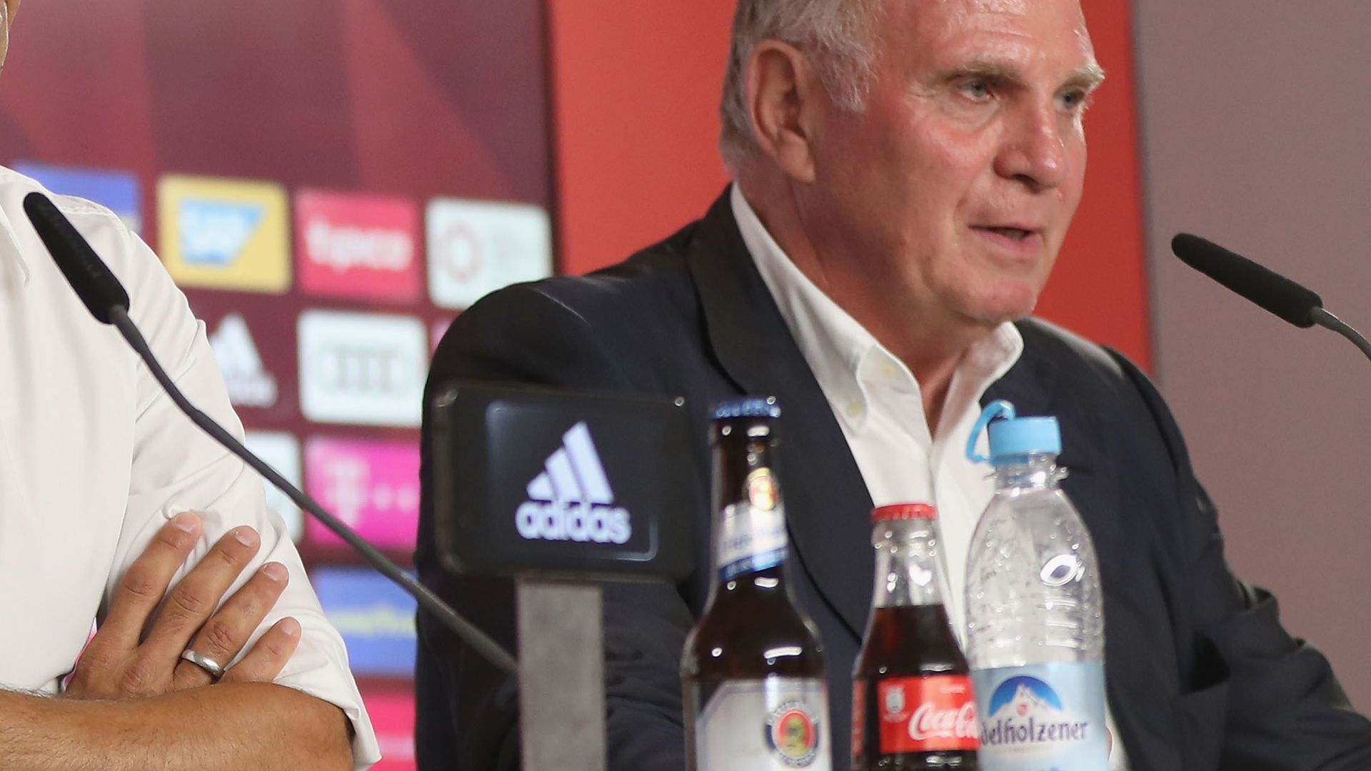 bayern munich press conference 07312017