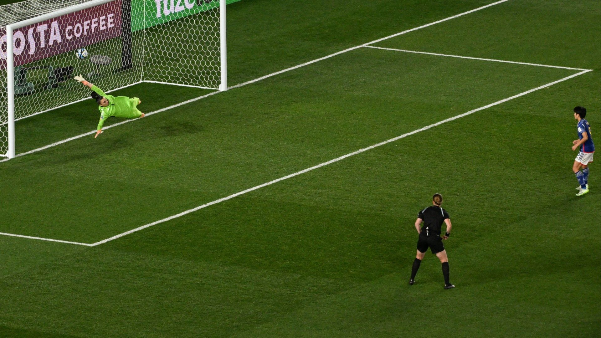 Riko Ueki Japan penalty miss Women's World Cup