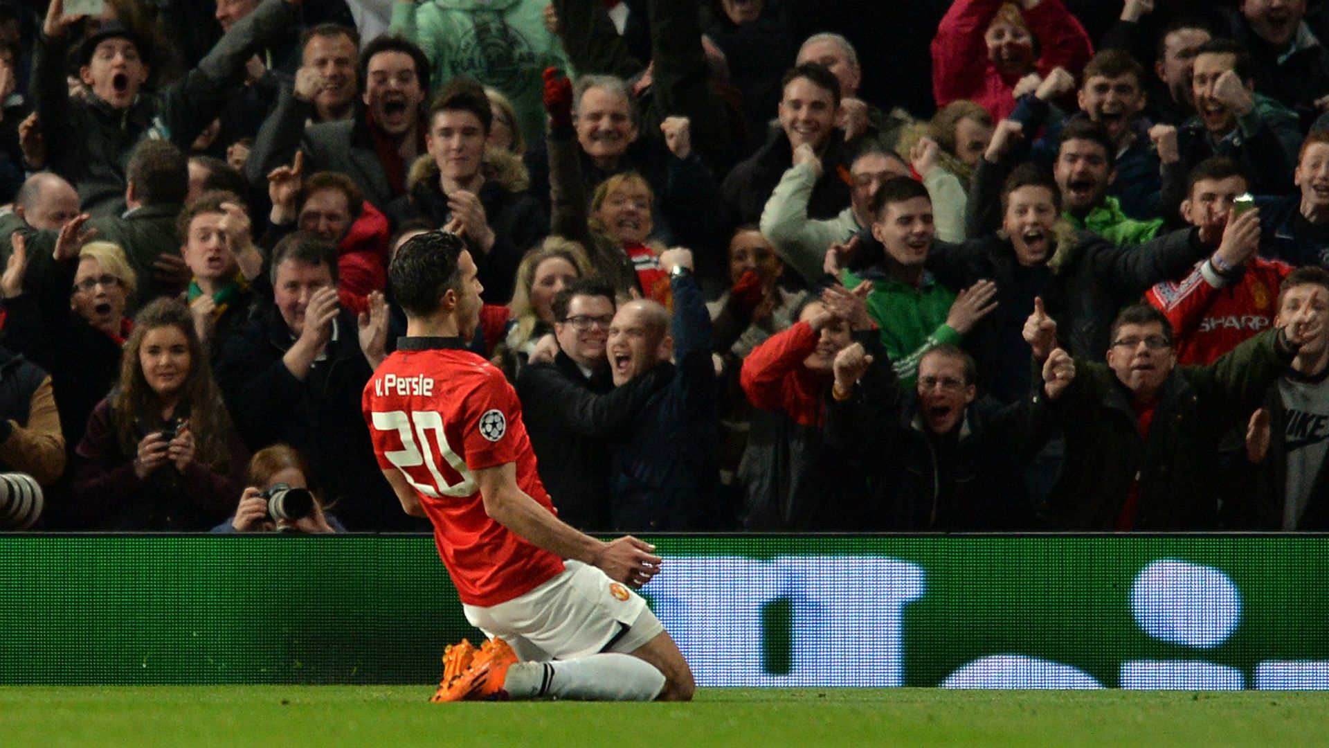 Robin van Persie Manchester United vs Olympiakos 2014