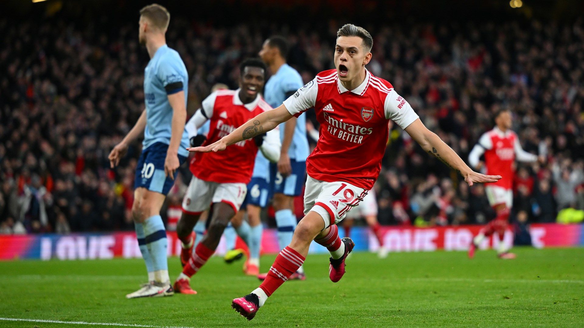Leandro Trossard celebrates scoring his first goal for Arsenal in draw with Brentford
