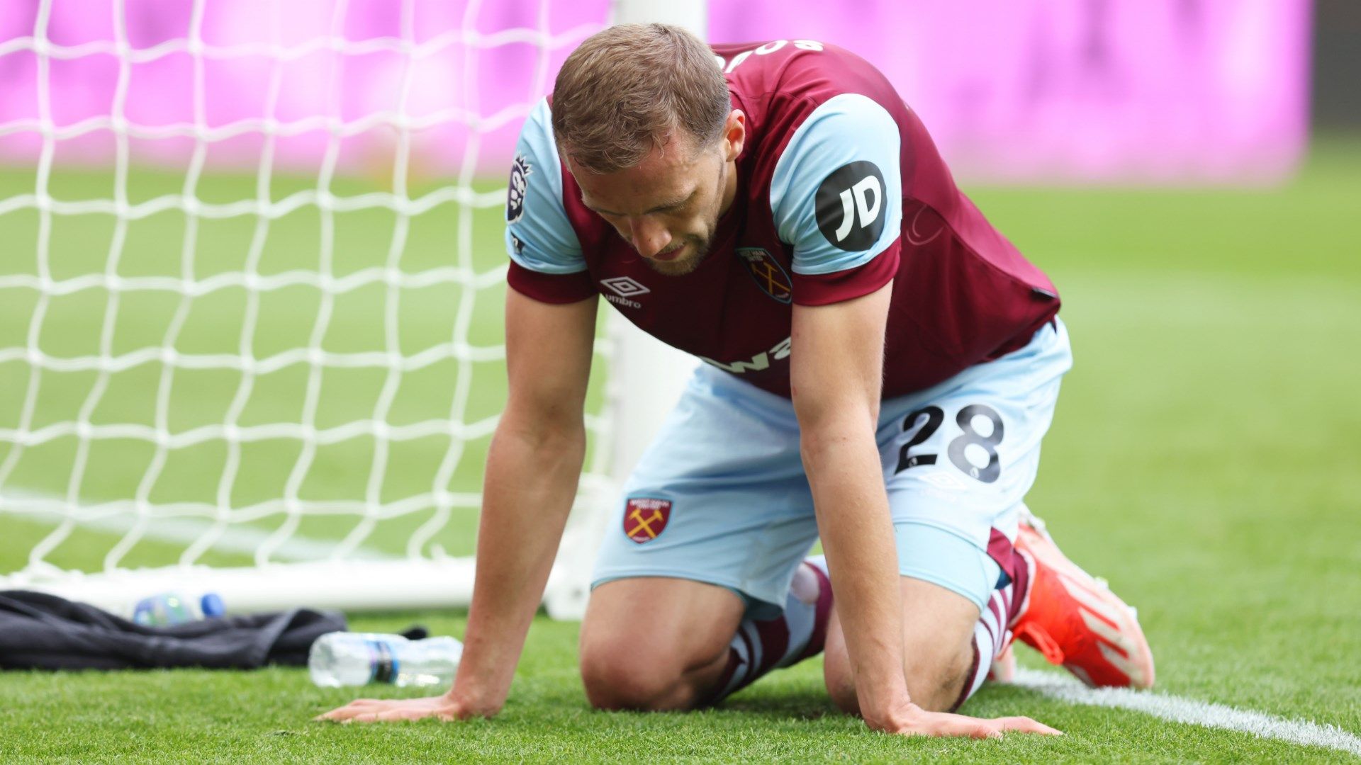 Tomas Soucek West Ham 2023-24