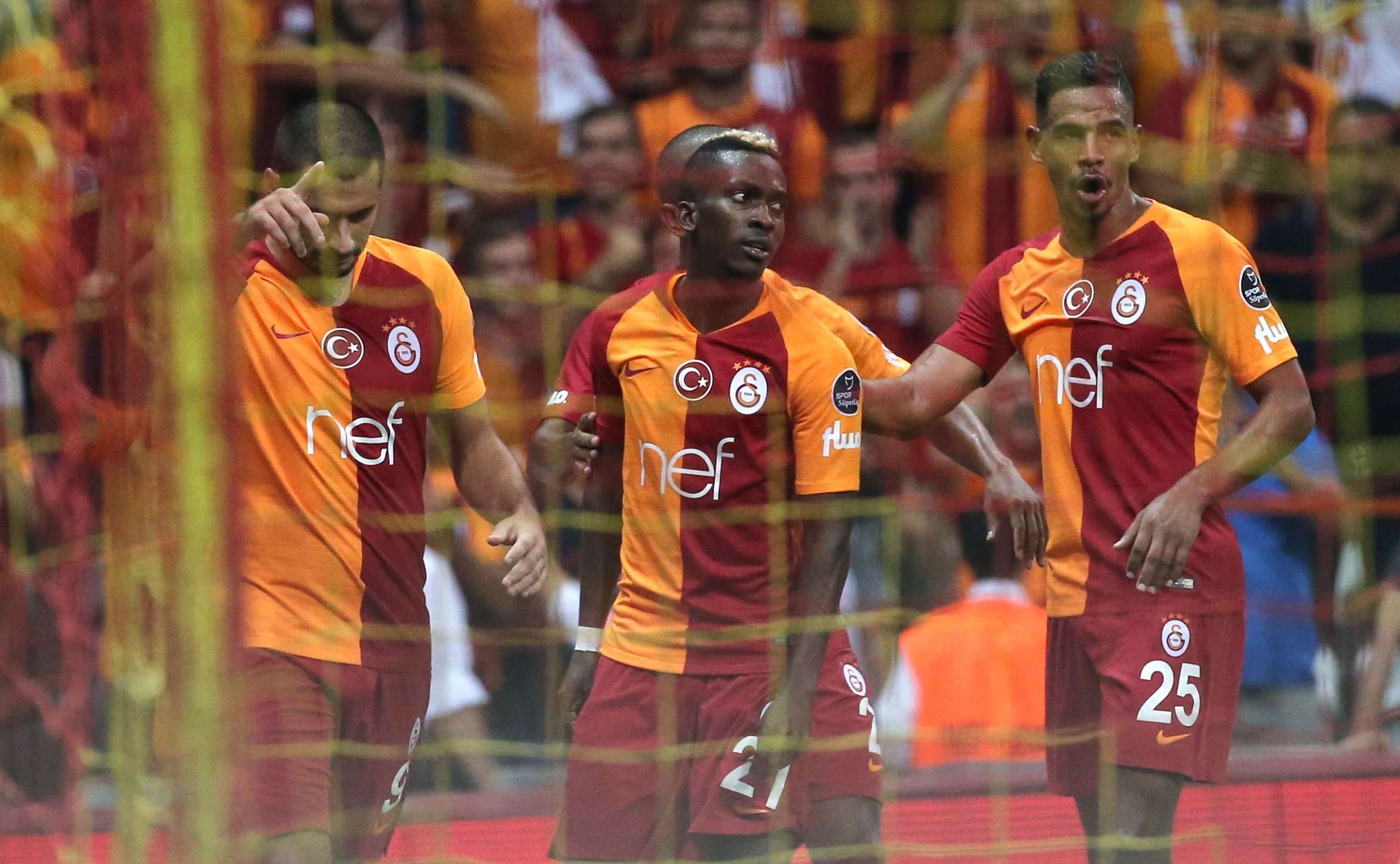 Eren Derdiyok Henry Onyekuru Fernando Reges Galatasaray Alanyaspor Super Lig 08/27/18