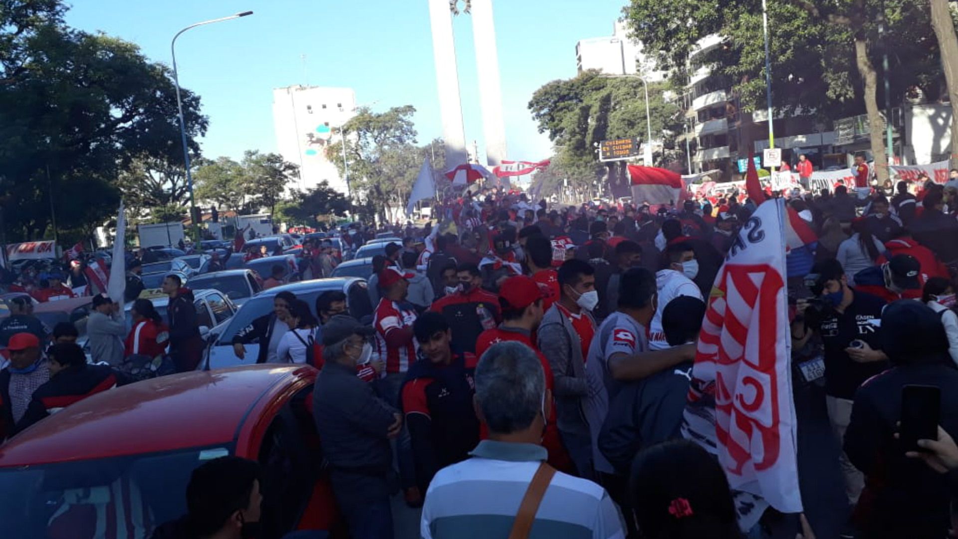hinchas San Martin de Tucuman reclamo cuarentena 23052020