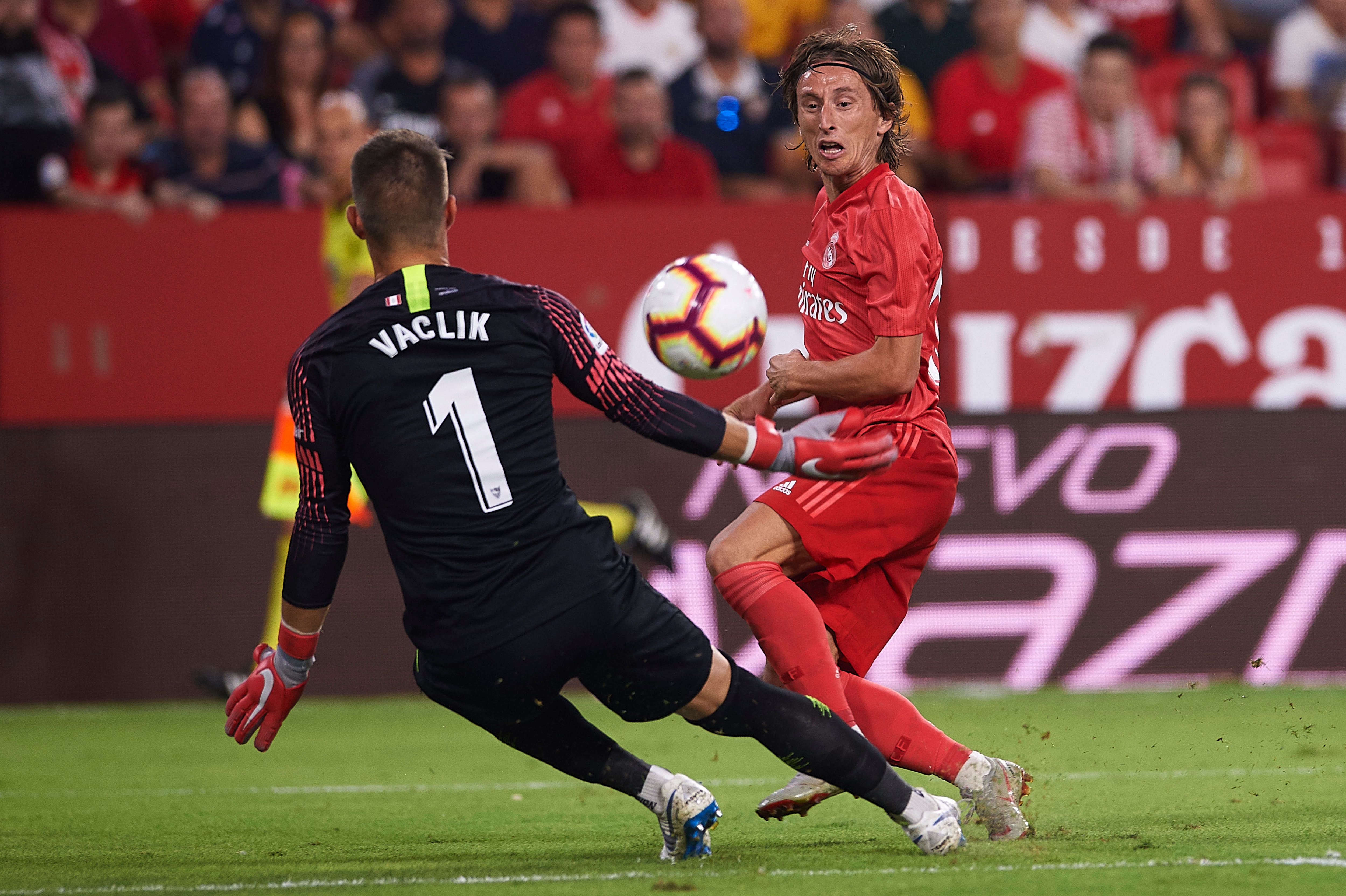 Tomas Vacklik Modric Sevilla Real Madrid