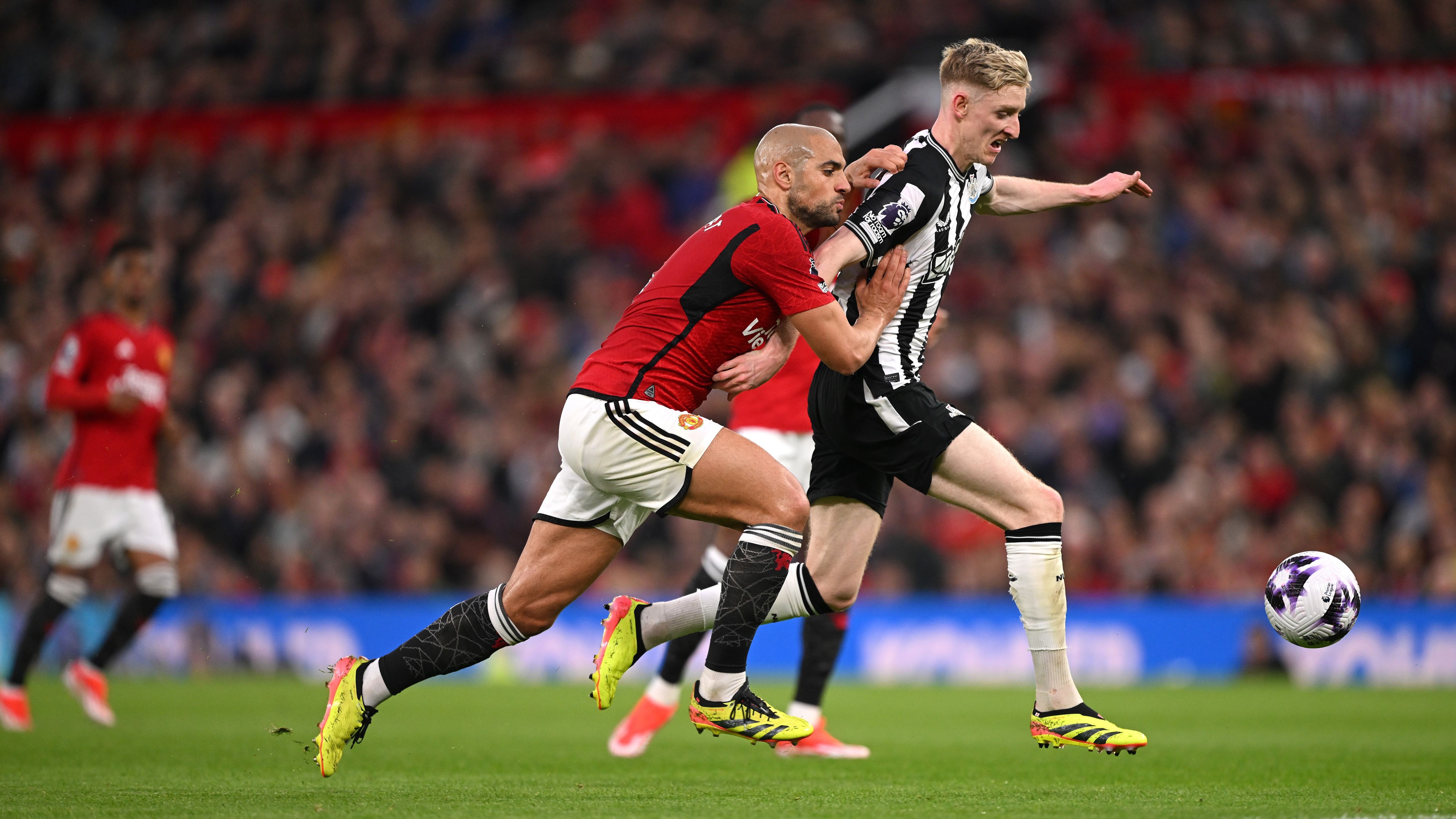 Anthony Gordon Sofyan Amrabat