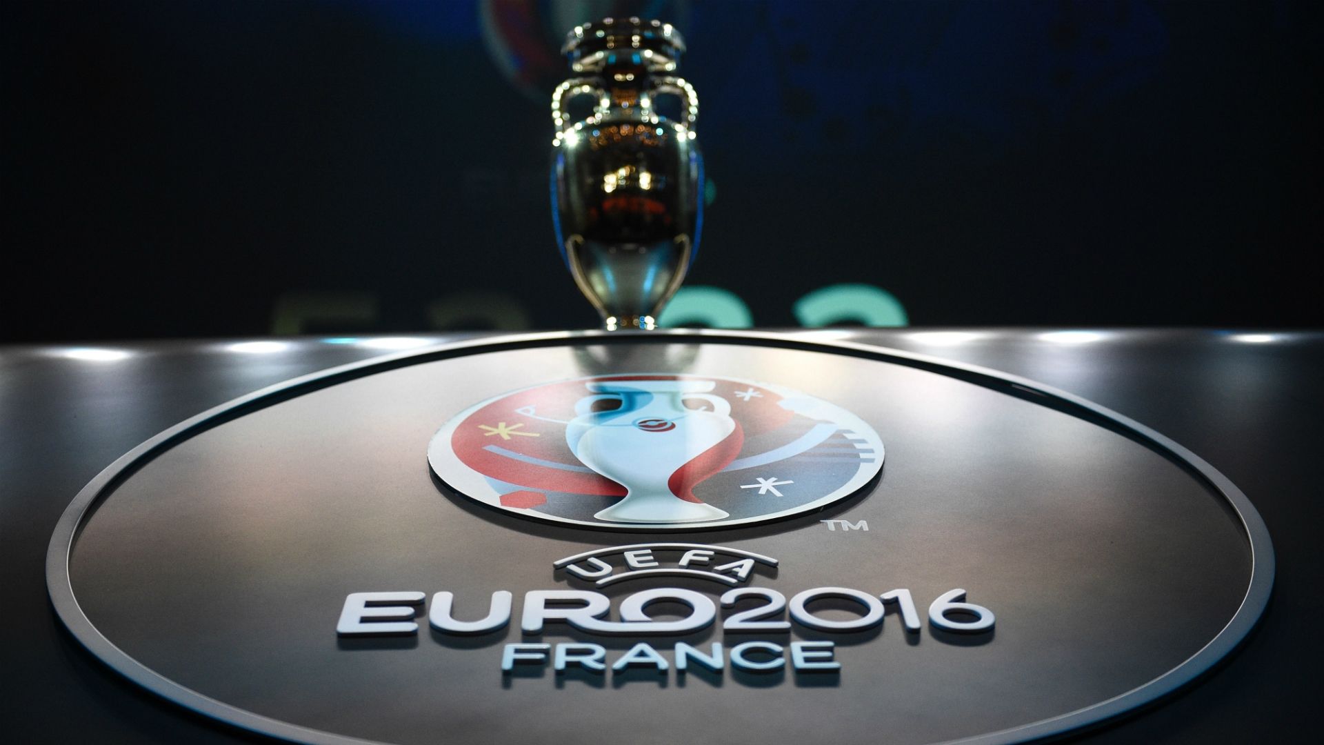 Euro 2016 trophy