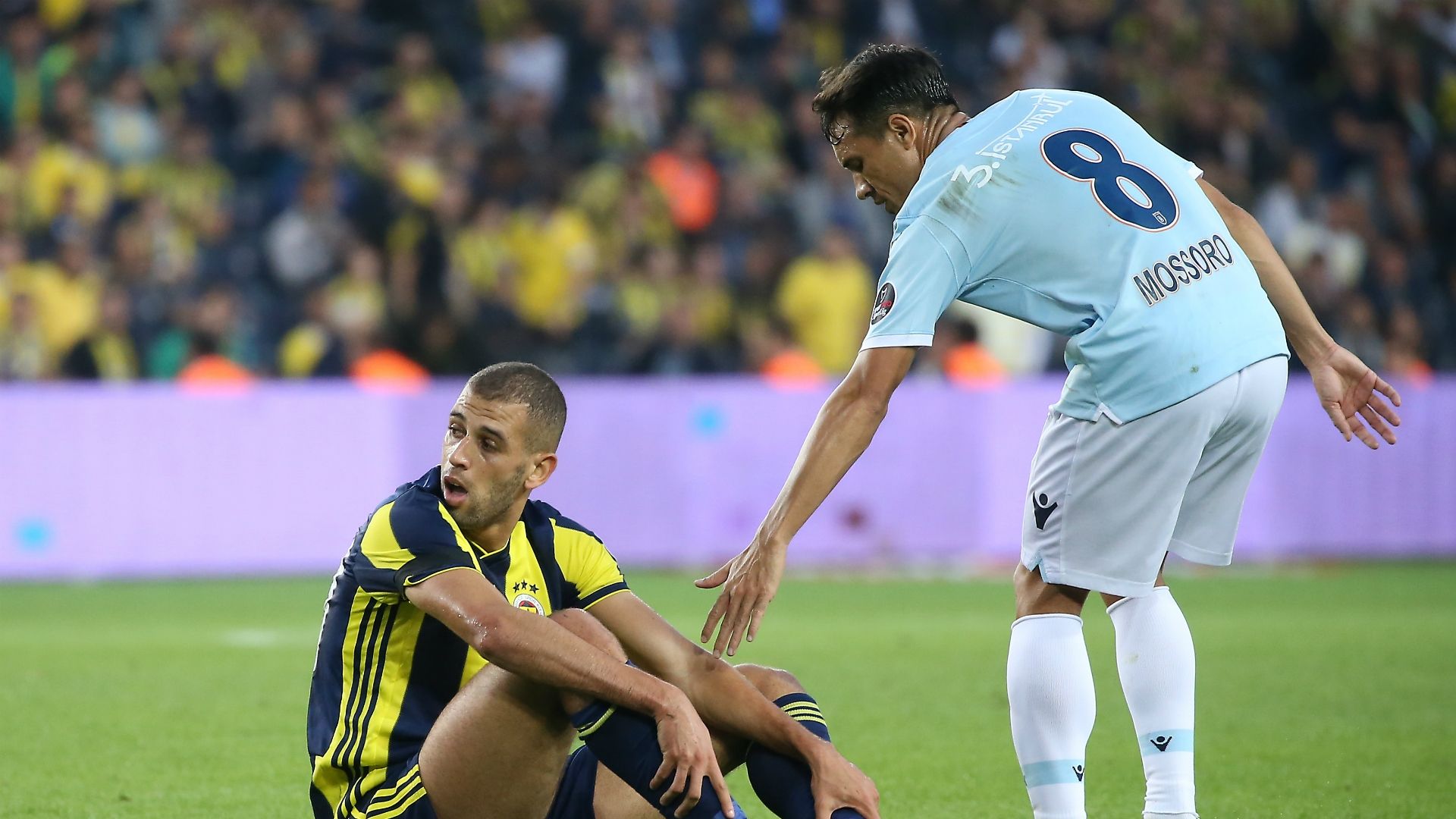 Islam Slimani Marcio Mossoro Fenerbahce Basaksehir 10072018