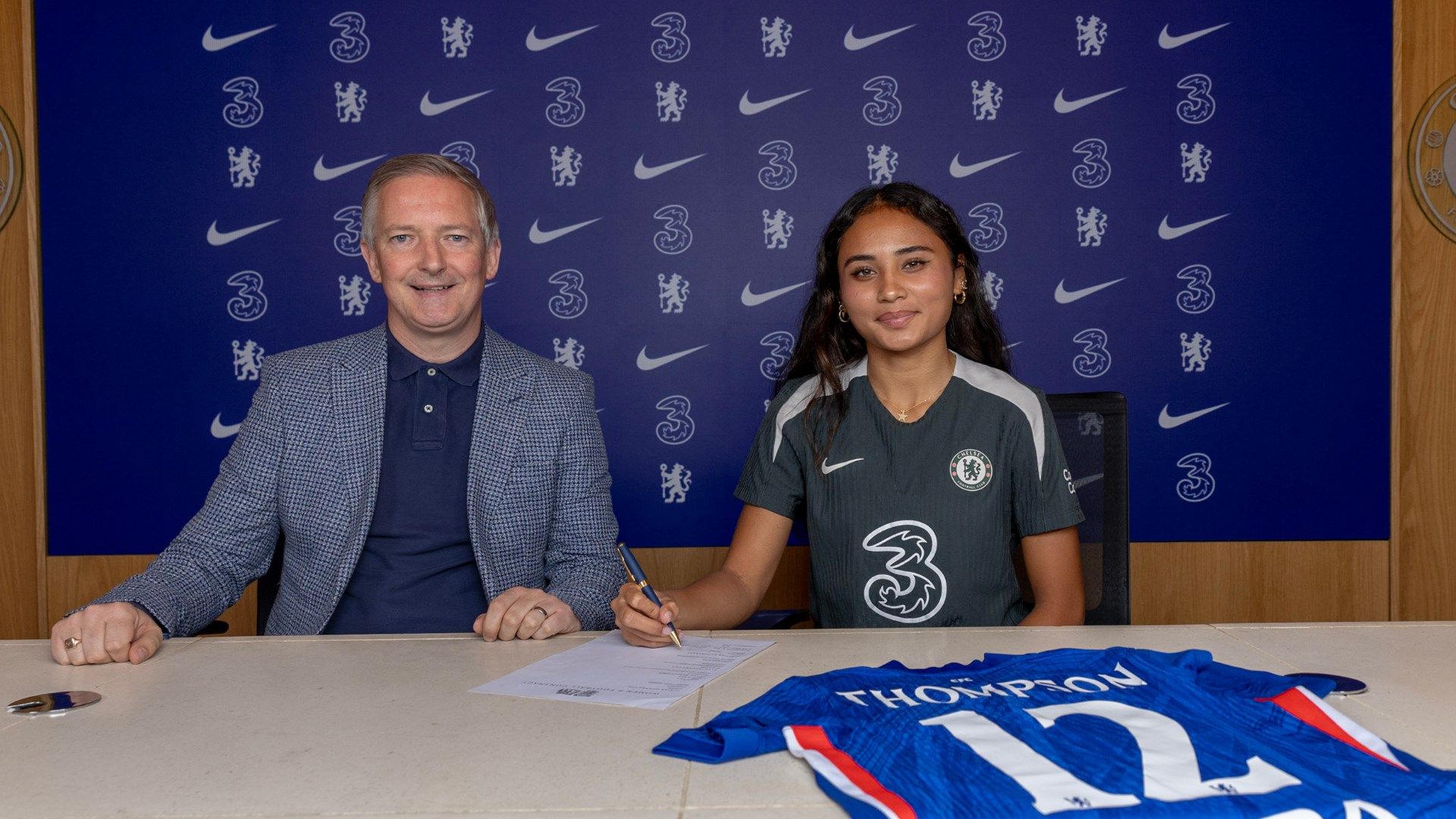 Alyssa Thompson Chelsea unveiling 2025