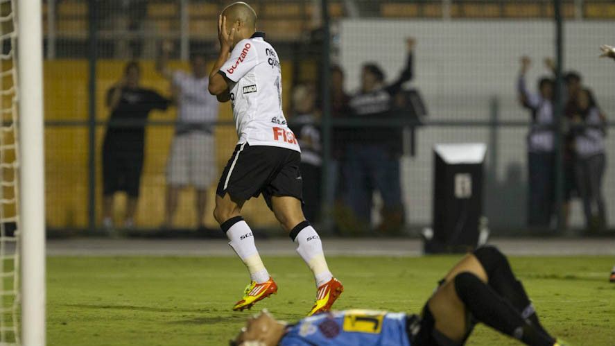 Emerson Sheik - Corinthians x Deportivo Tachira - 2012