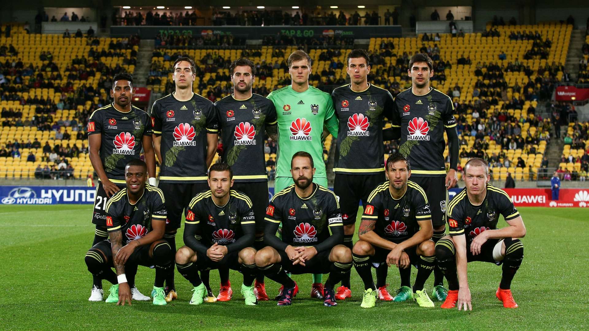 Wellington Phoenix v Sydney FC A-League 08042017