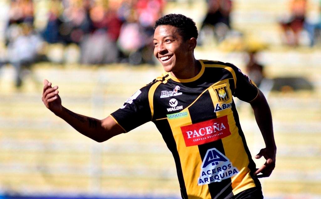 Moisés Calero, The Strongest