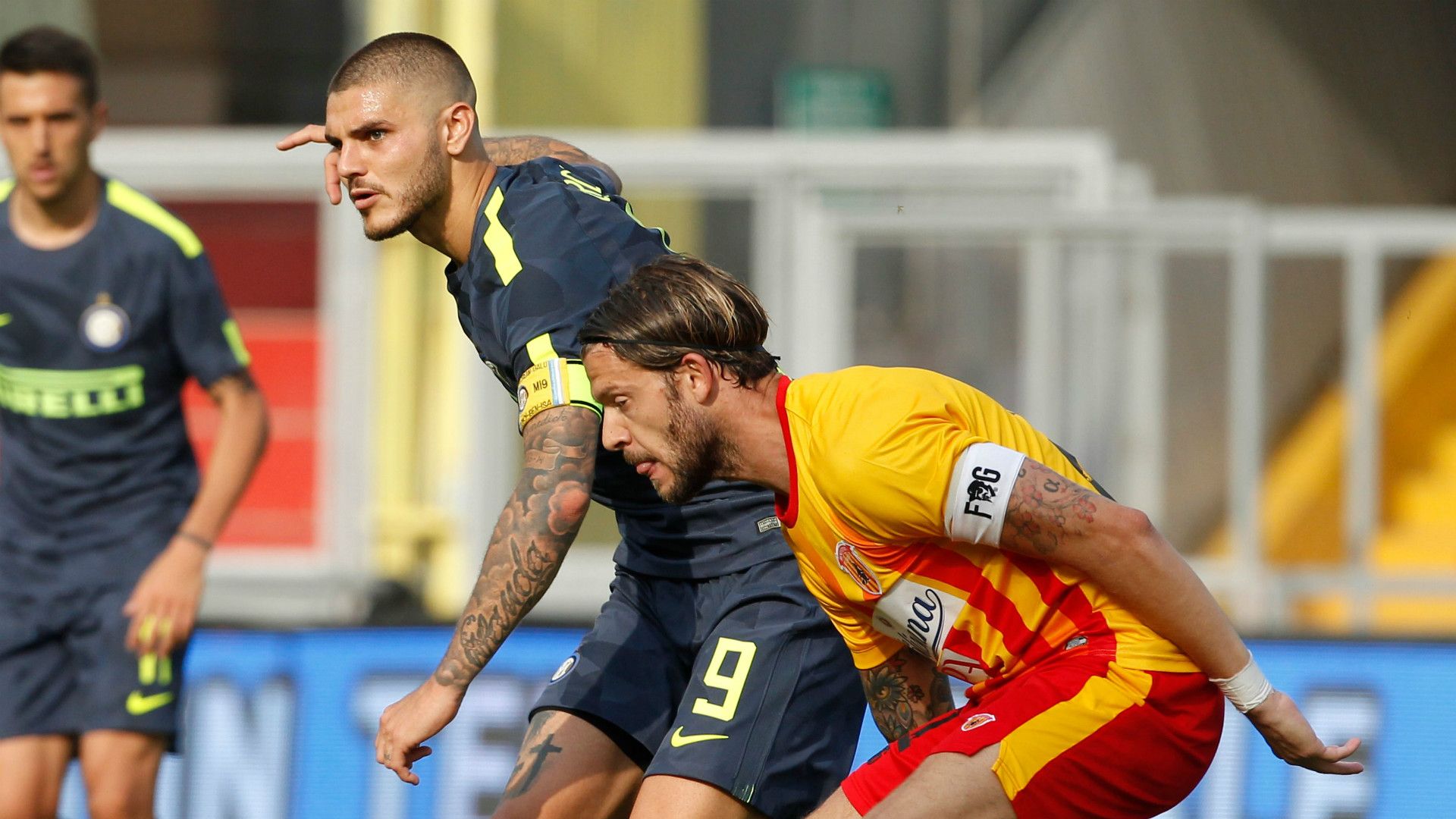 Costa Icardi Benevento Inter.jpg