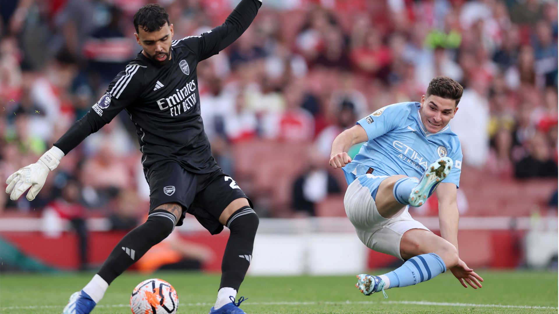 David Raya Julian Alvarez Arsenal Manchester City 2023-24