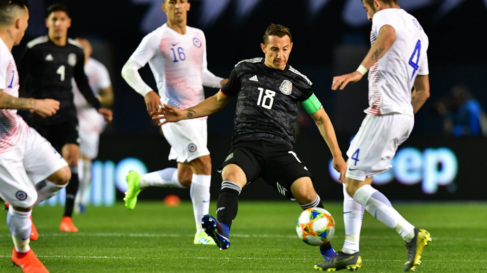 Andrés Guardado Selección mexicana 110419